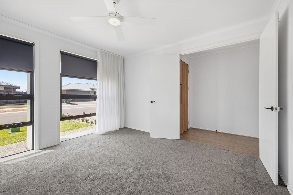 5-bedroom house at 10 PETER STREET, Angle Vale SA 5117, Playford, South Australia