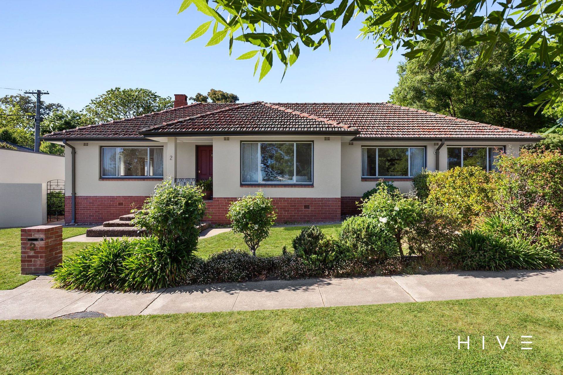 4-bedroom house at 2 Caley Crescent, Narrabundah, ACT 2604, Unincorporated Act, Australian Capital Territory