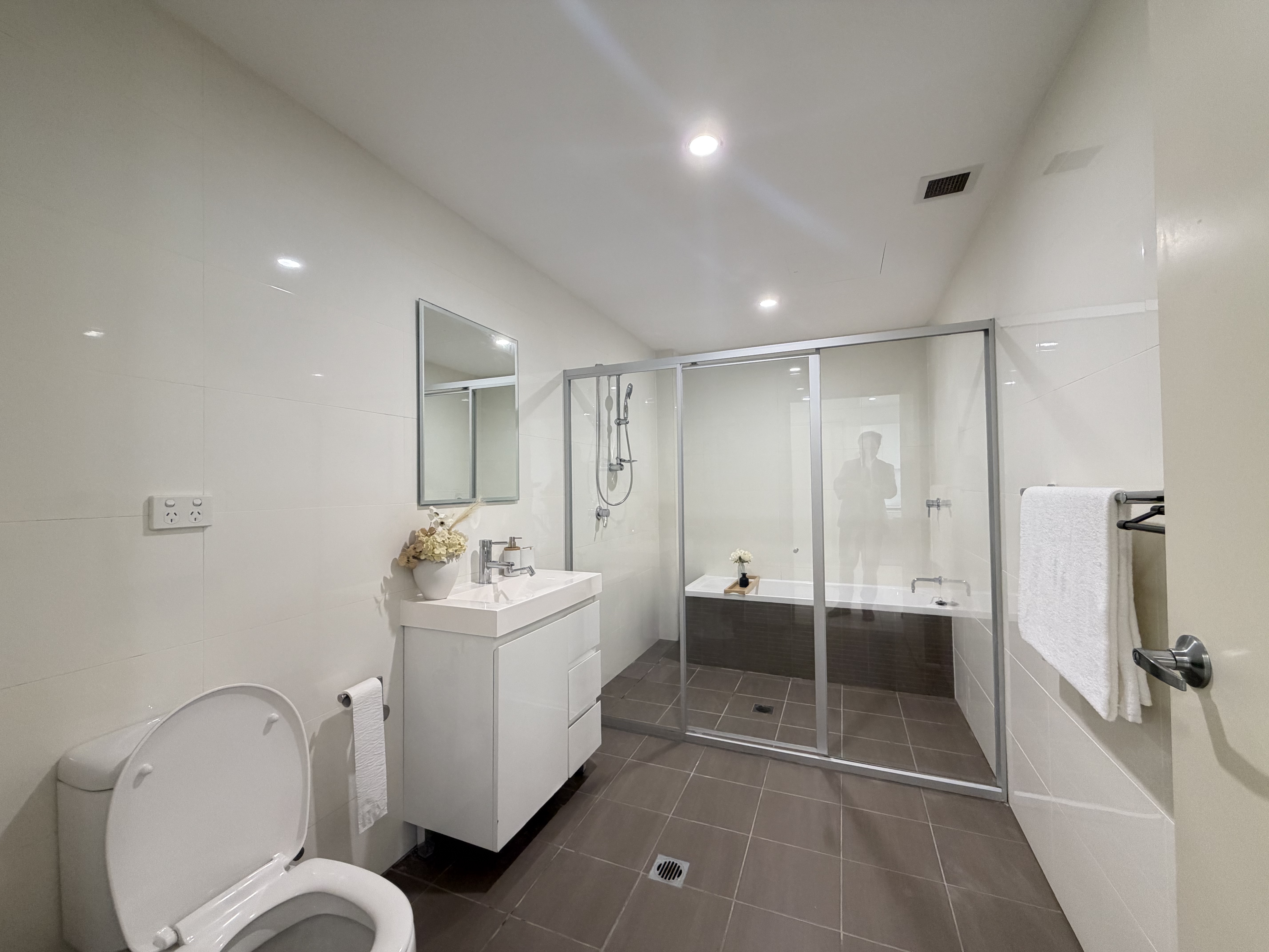 84/2A Brown Street, Ashfield, Nsw, 2131 - Image 5
