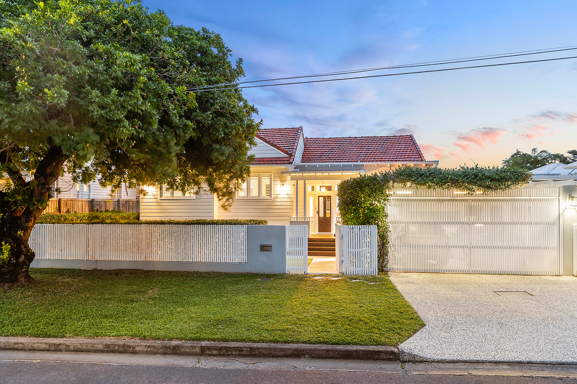 5-bedroom house at 61 SIRIUS STREET, Coorparoo QLD 4151, Brisbane, Queensland