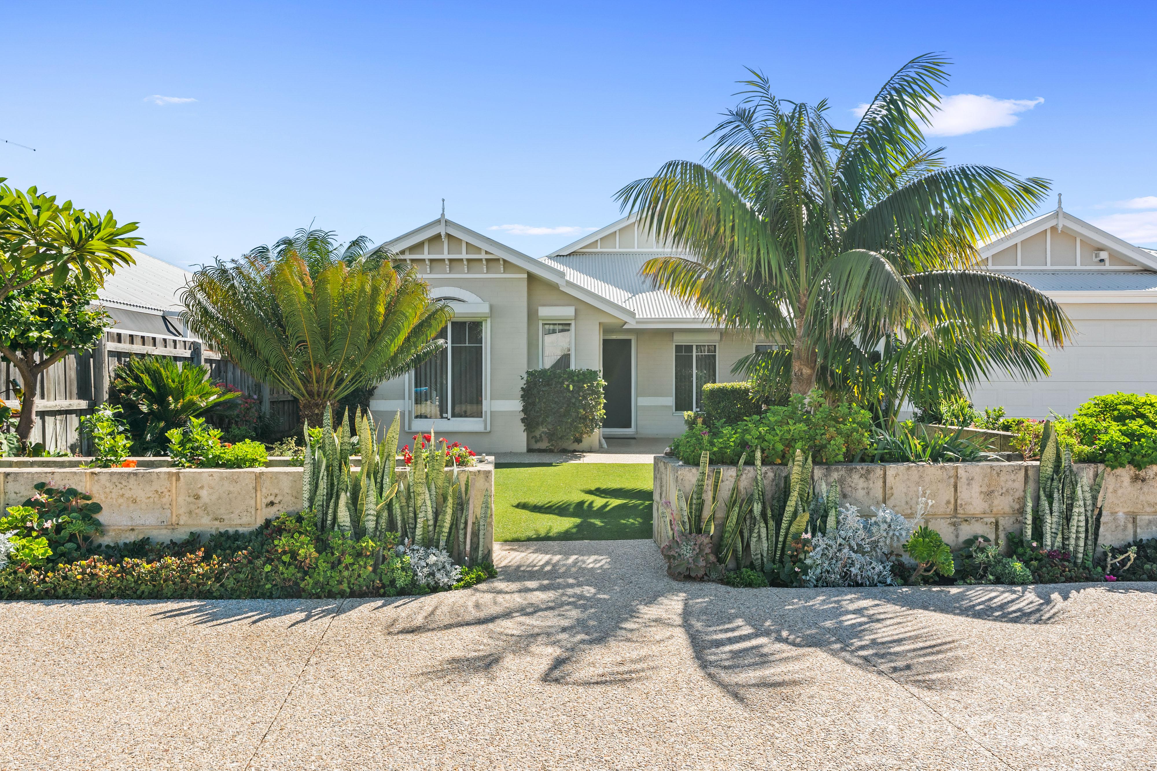 23 CERVANTES DRIVE, Erskine WA 6210 - Image 2