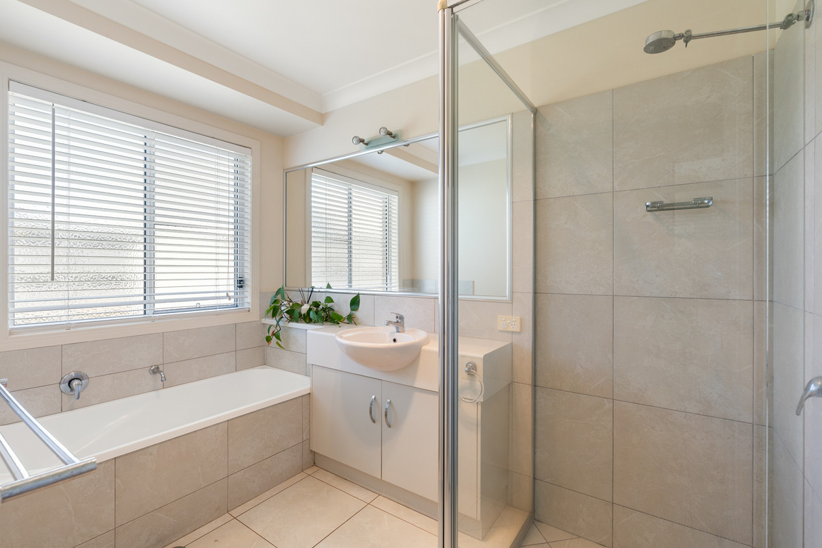 4-bedroom house at 32 KALIMNA DRIVE, Highfields QLD 4352, Toowoomba, Queensland