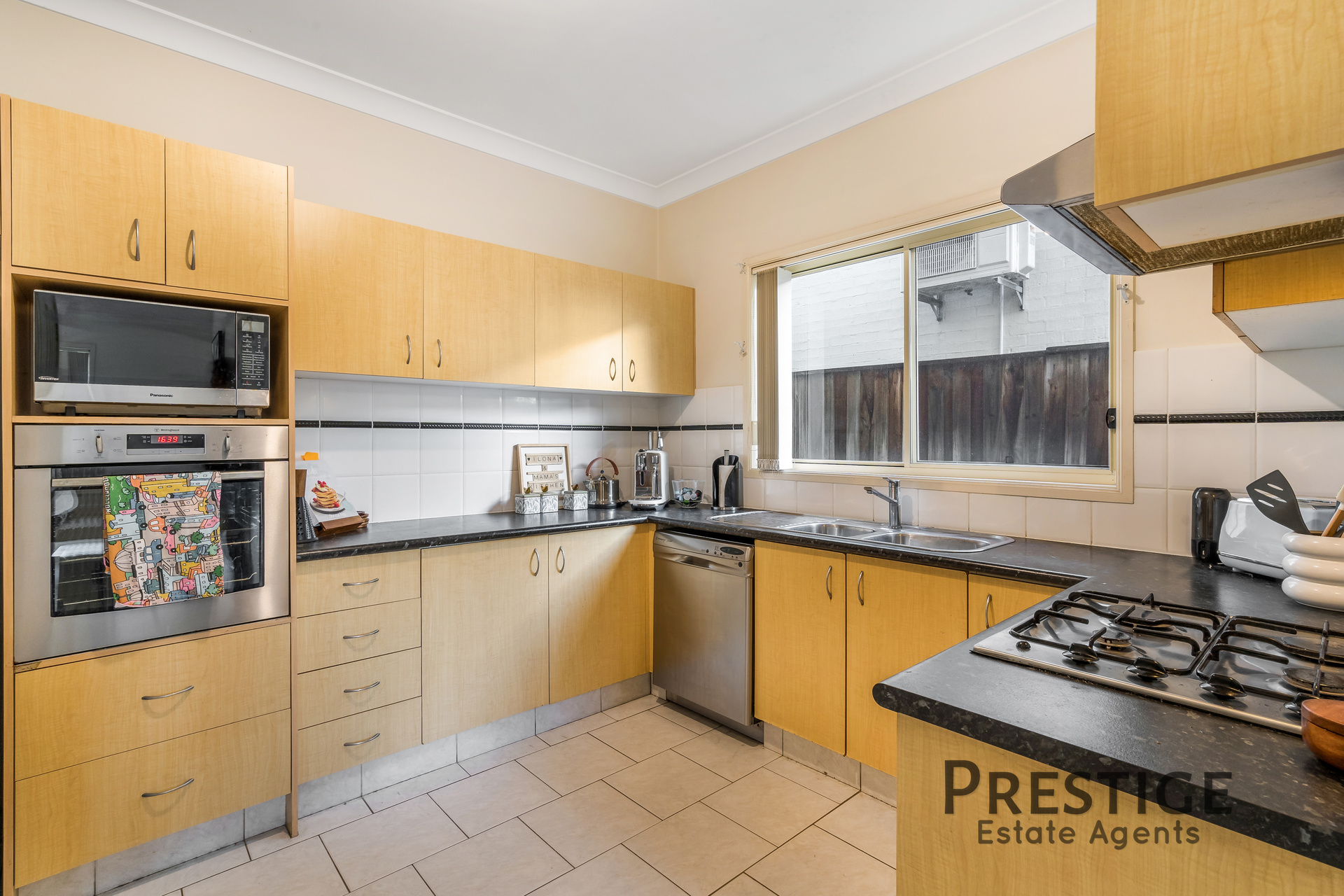 28 LEOPOLD PLACE, Cecil Hills NSW 2171 - Image 8