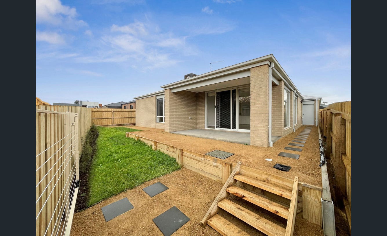 4-bedroom house at 5 Ferngrove Rise, Mount Duneed, VIC 3217, Greater Geelong, Victoria
