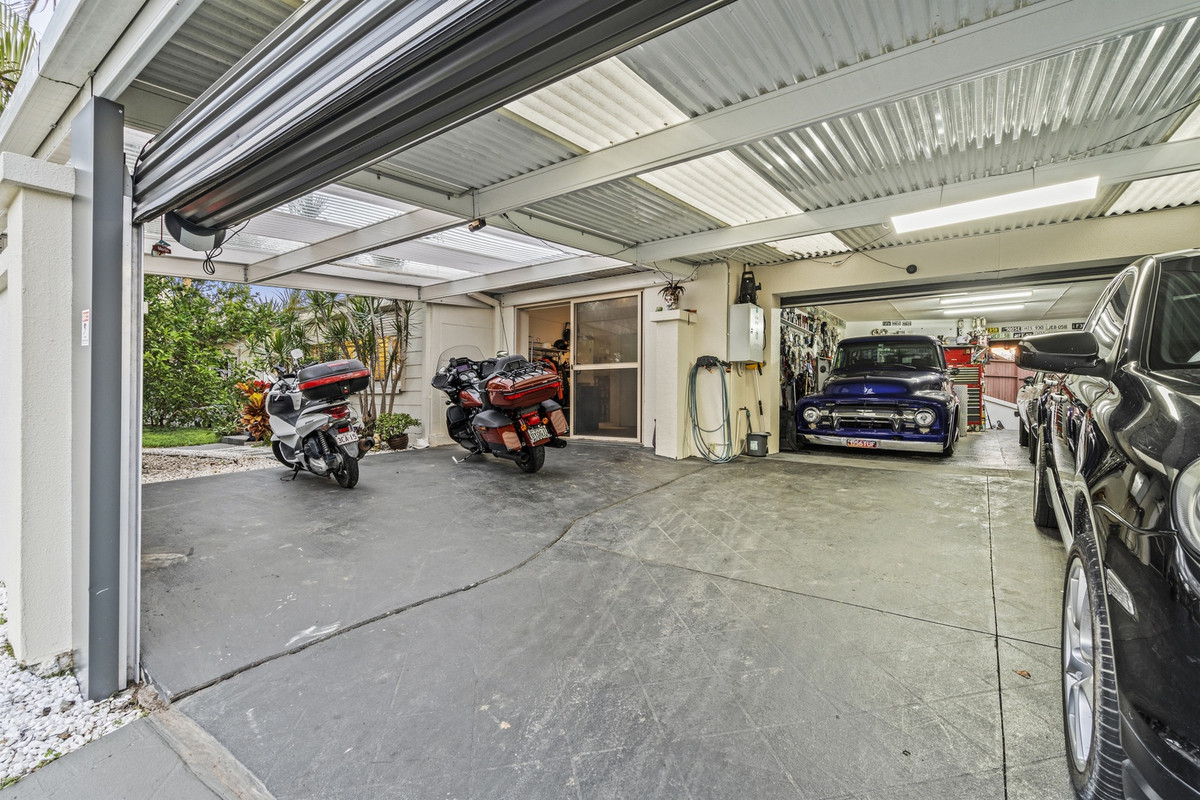 3 Pacific Boulevard, Broadbeach Waters, QLD 4218 - Image 5