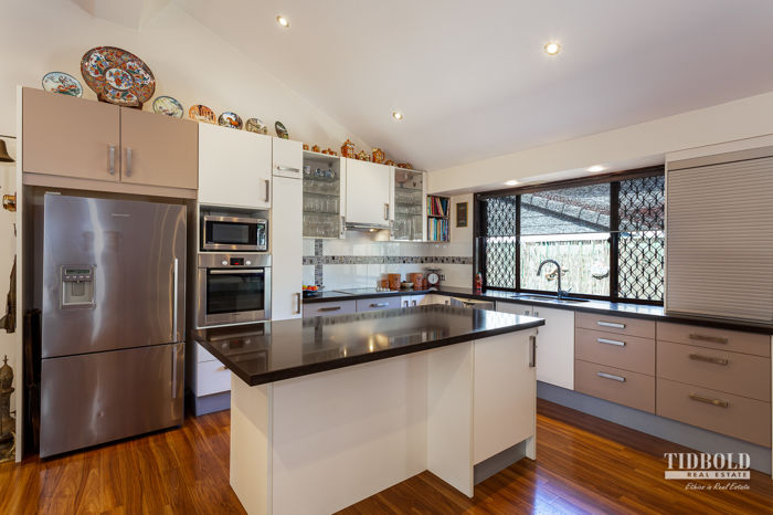 4-bedroom house at 20 Amanda Street, Cleveland, QLD 4163, Redland, Queensland