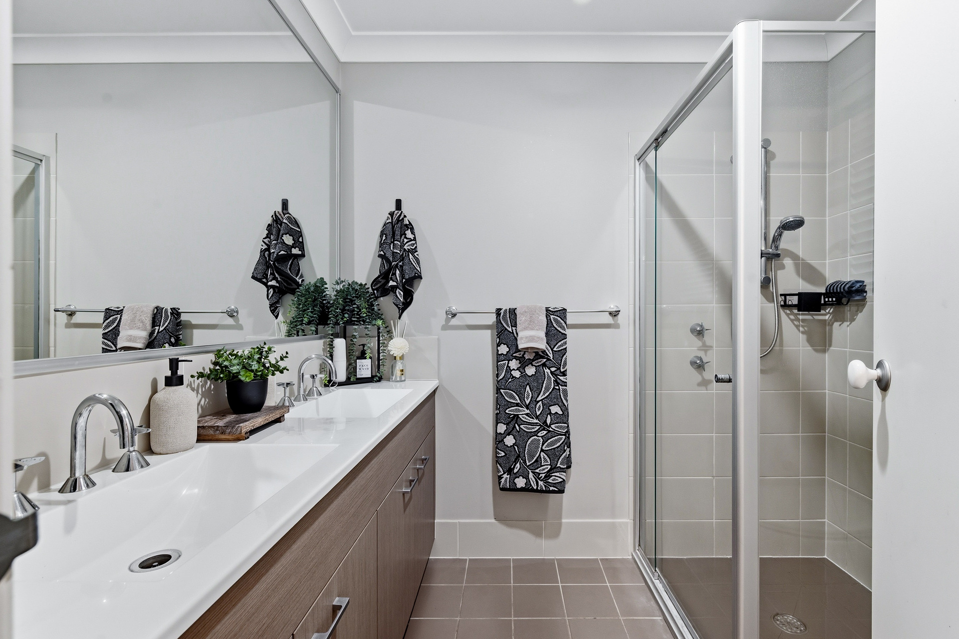5-bedroom house at 34 WADER STREET, Cranebrook NSW 2749, Penrith, New South Wales
