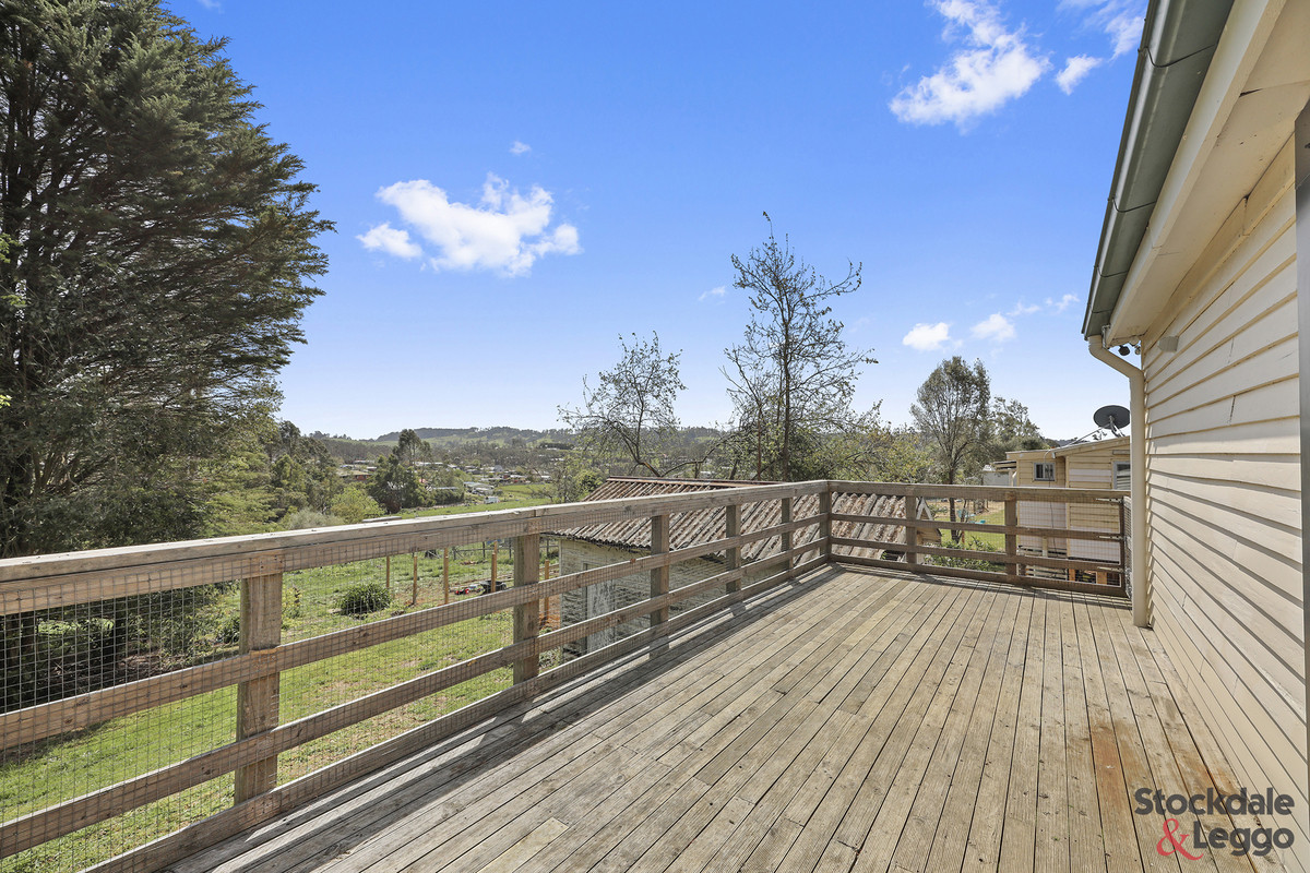 3-bedroom house at 5 Thorpdale Road, Mirboo North, VIC 3871, South Gippsland, Victoria