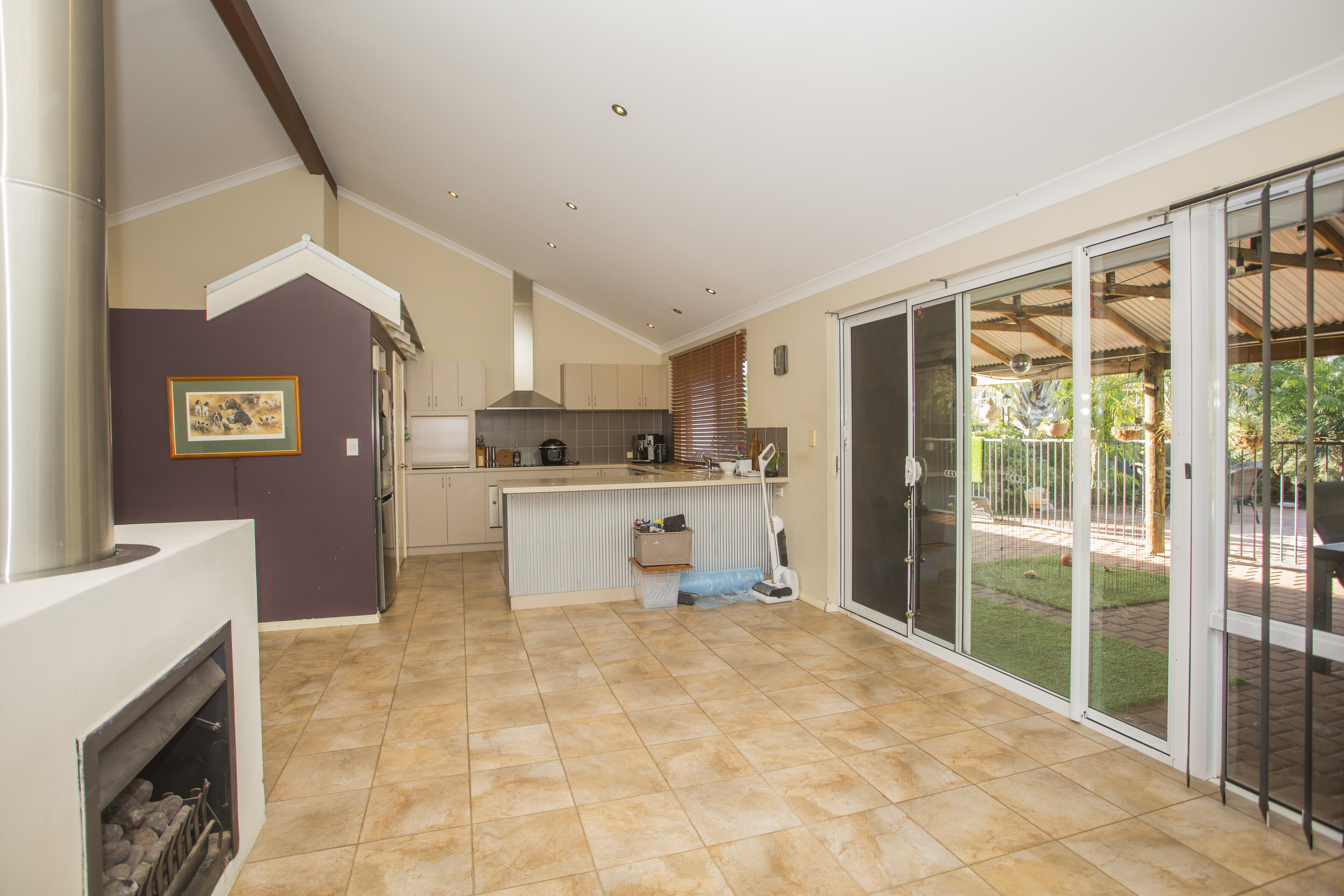 26 KIMBERLEY STREET, Bullsbrook WA 6084 - Image 9