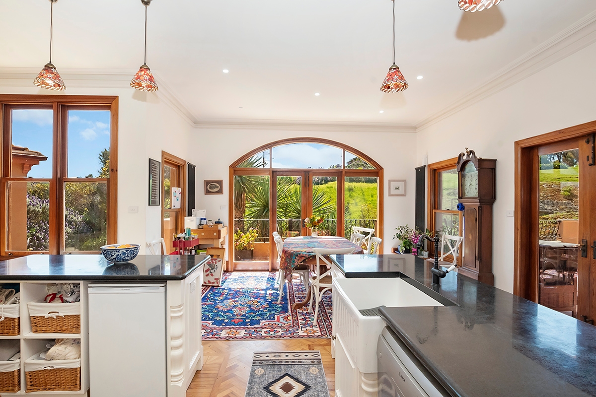 5-bedroom house at 22 Logans Beach Road, Warrnambool, VIC 3280, Warrnambool, Victoria