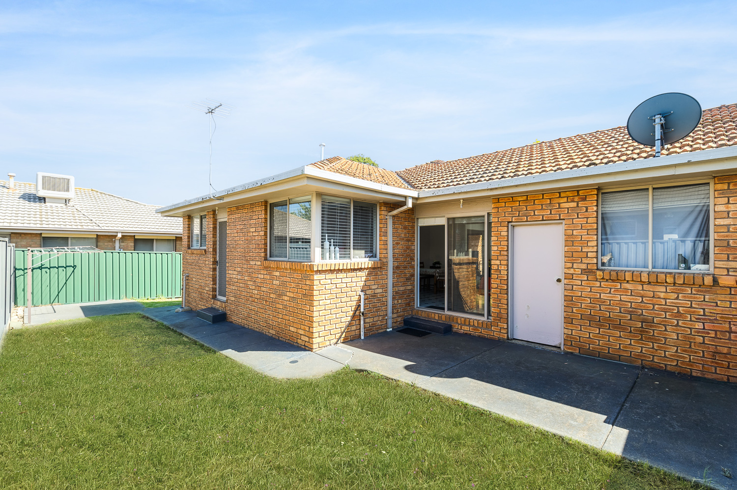 2 70 DELBRIDGE DRIVE, SYDENHAM VIC 3037 - Image 7