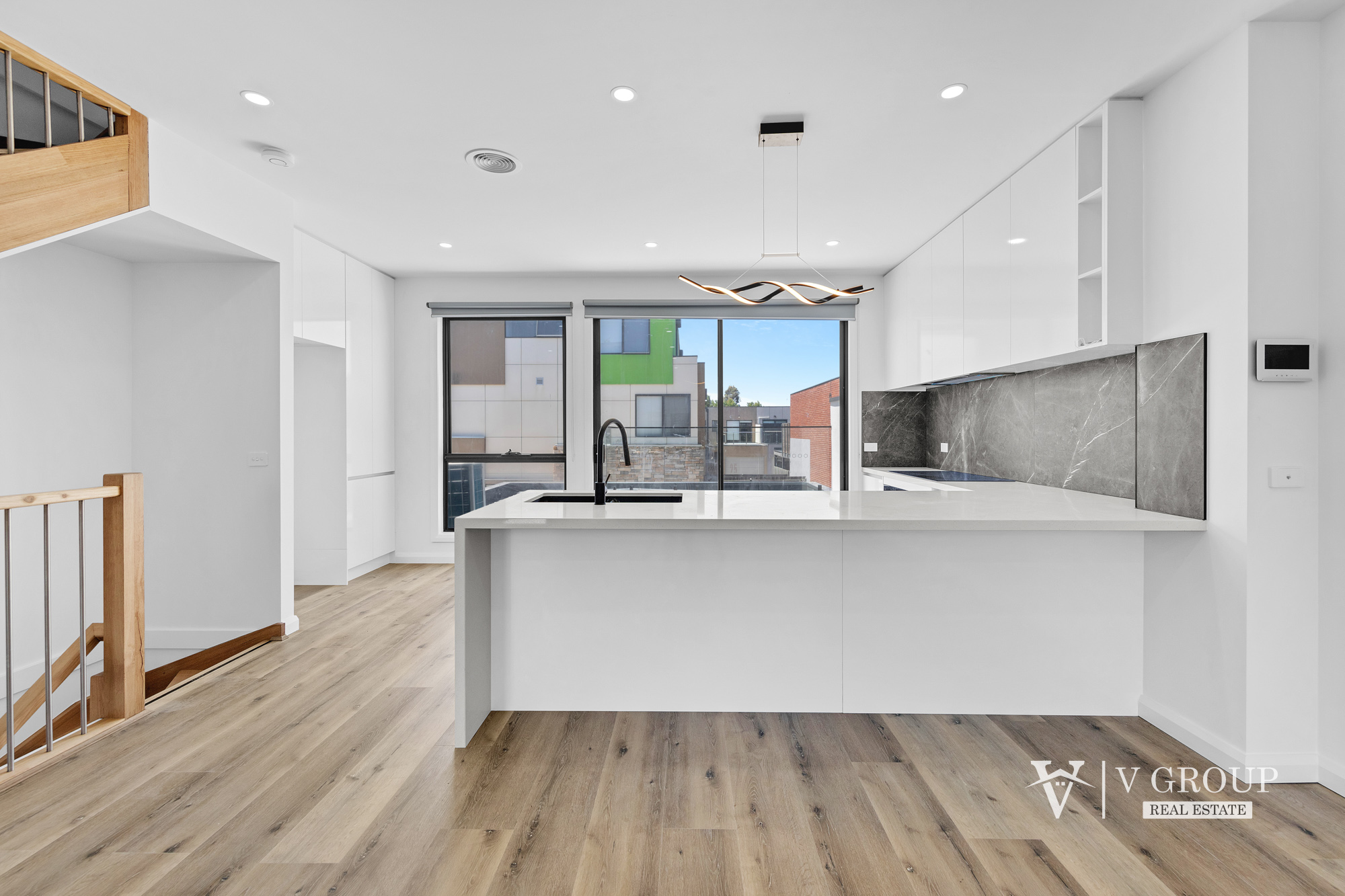 3-bedroom unit at 3/20 Featherpark Way, Craigieburn, VIC 3064, Hume, Victoria