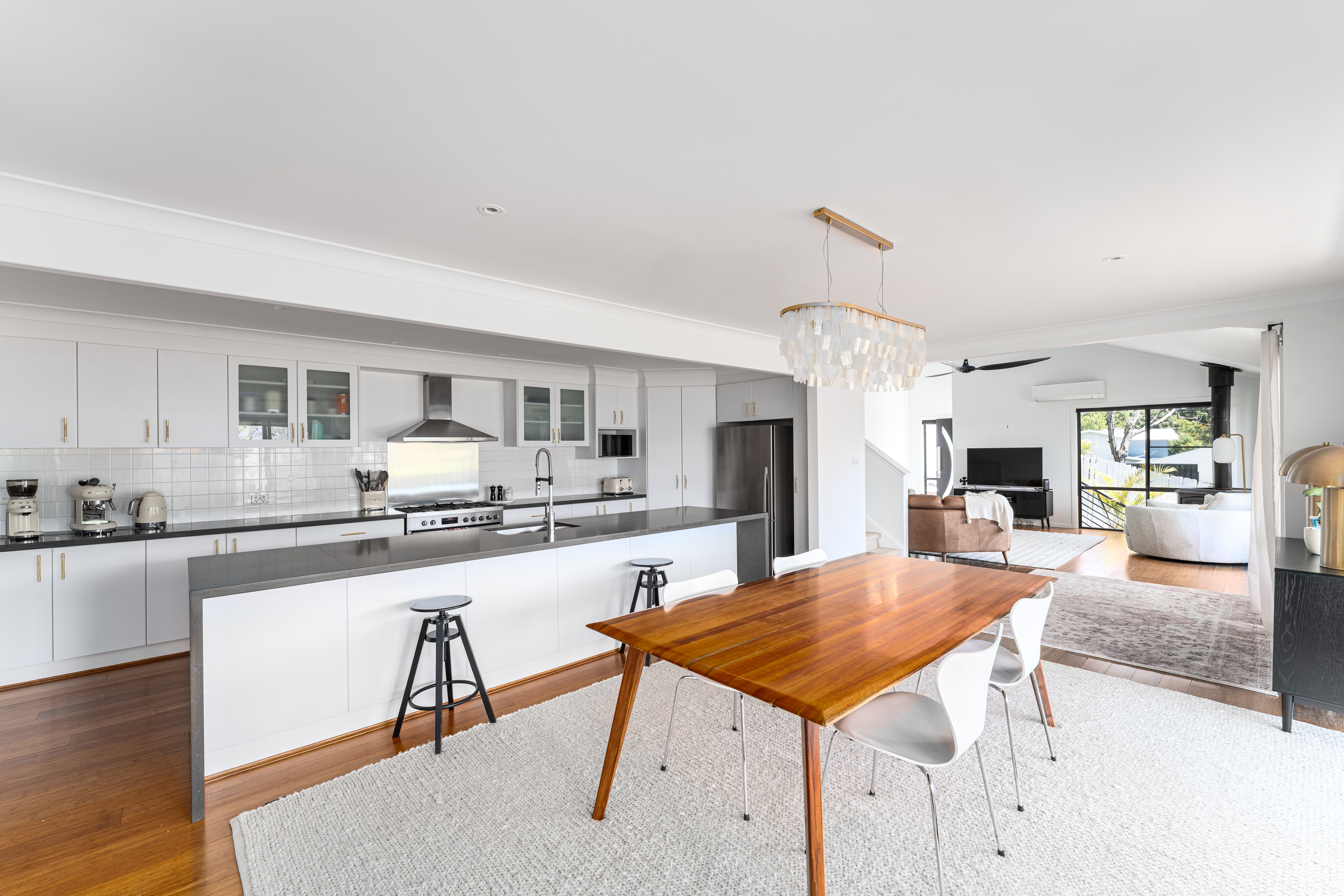 4-bedroom house at 20 Sugarwood Place, Farmborough Heights, NSW 2526, Wollongong, New South Wales