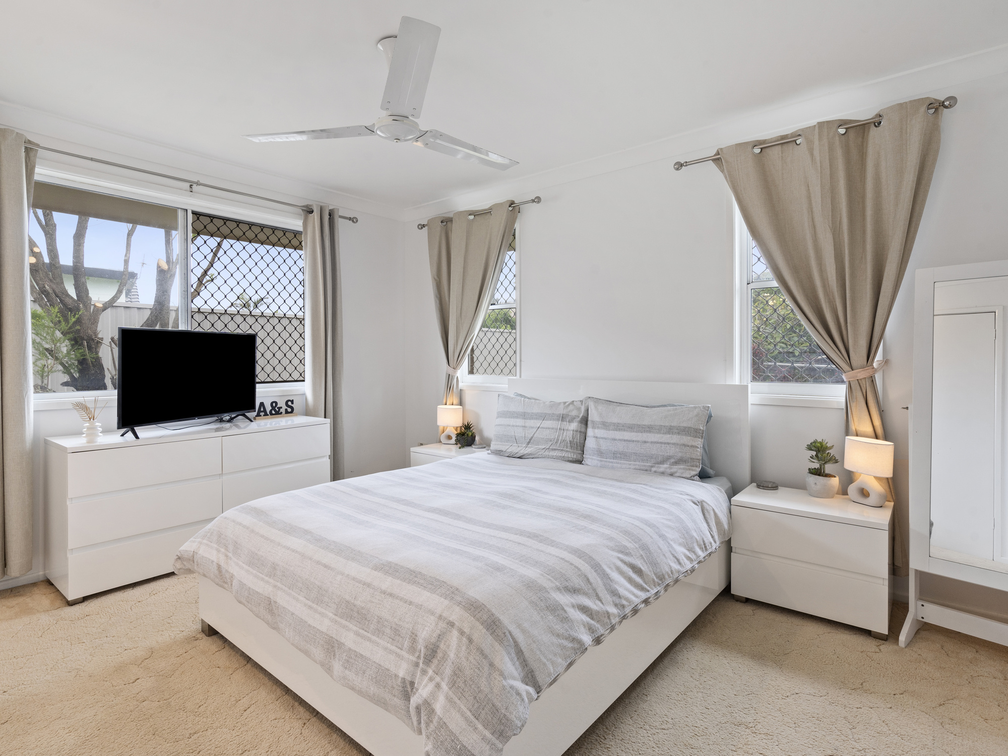 9 Oakland Parade, Banora Point, NSW 2486 - Image 9