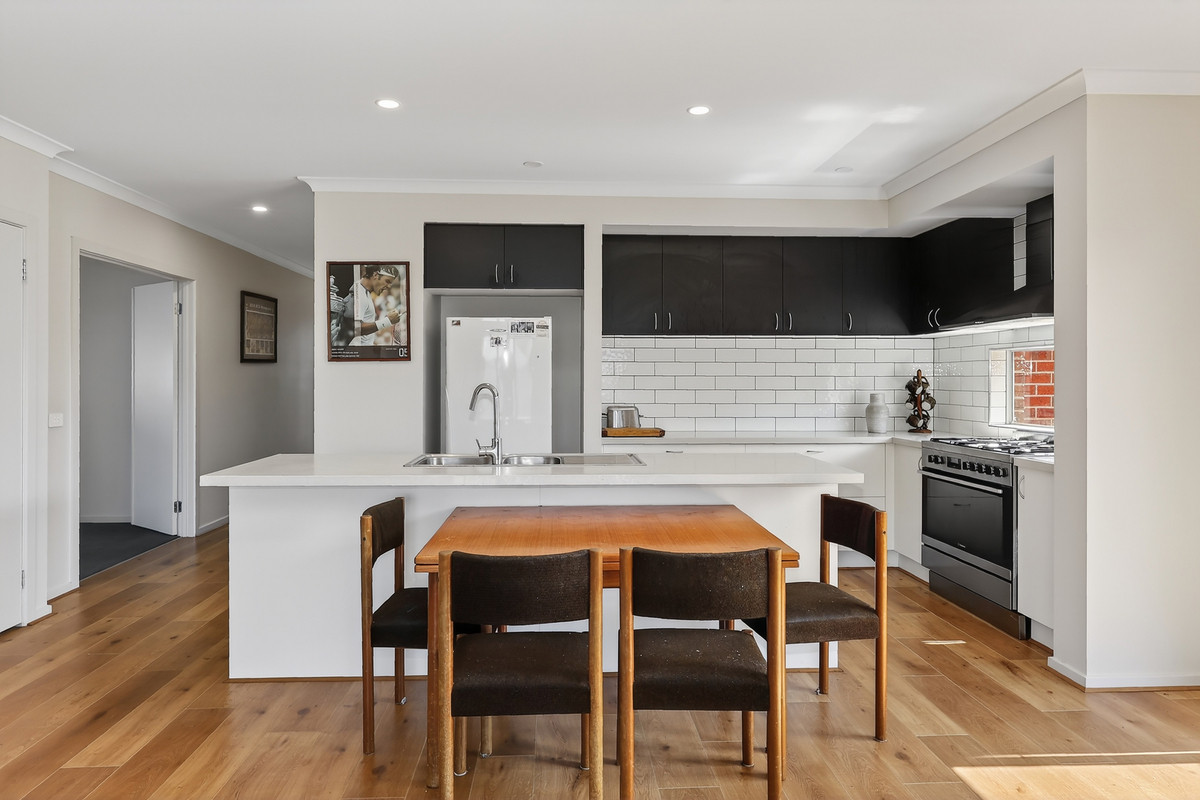 6 Goldstraw Esplanade, Warrnambool, Vic, 3280 - Image 5