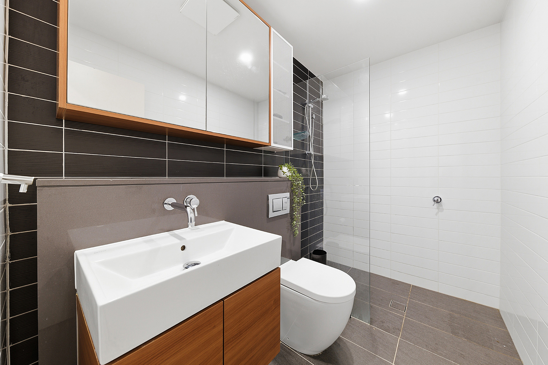 418 24-32 KOORINE STREET, ERMINGTON NSW 2115 - Image 9