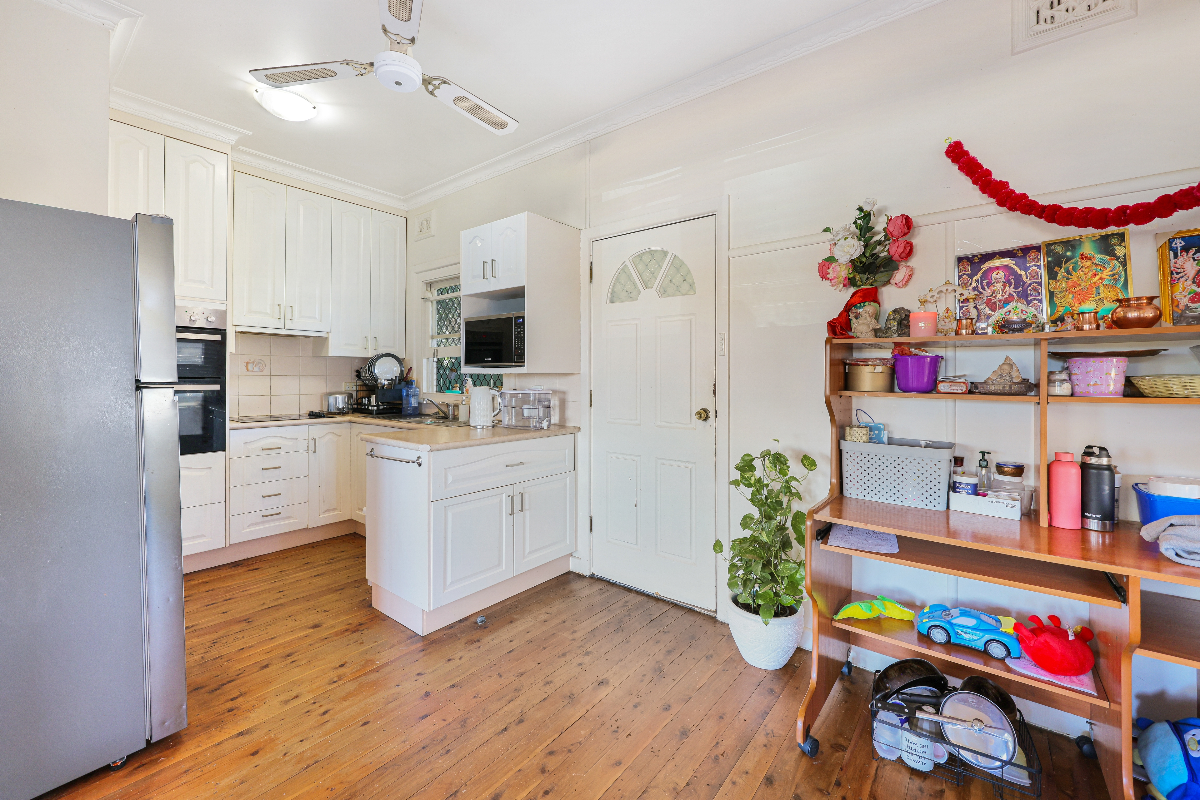 9 RIVERVIEW STREET, North Tamworth NSW 2340 - Image 3