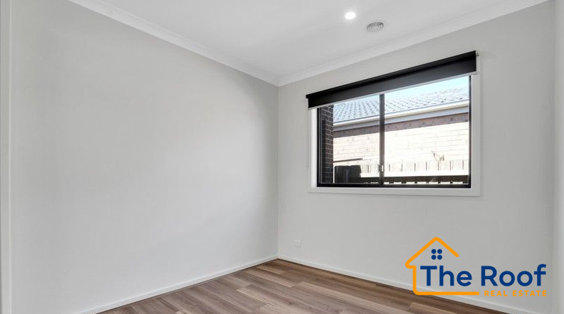 19 Tamworth Drive, Rockbank, VIC 3335 - Image 9