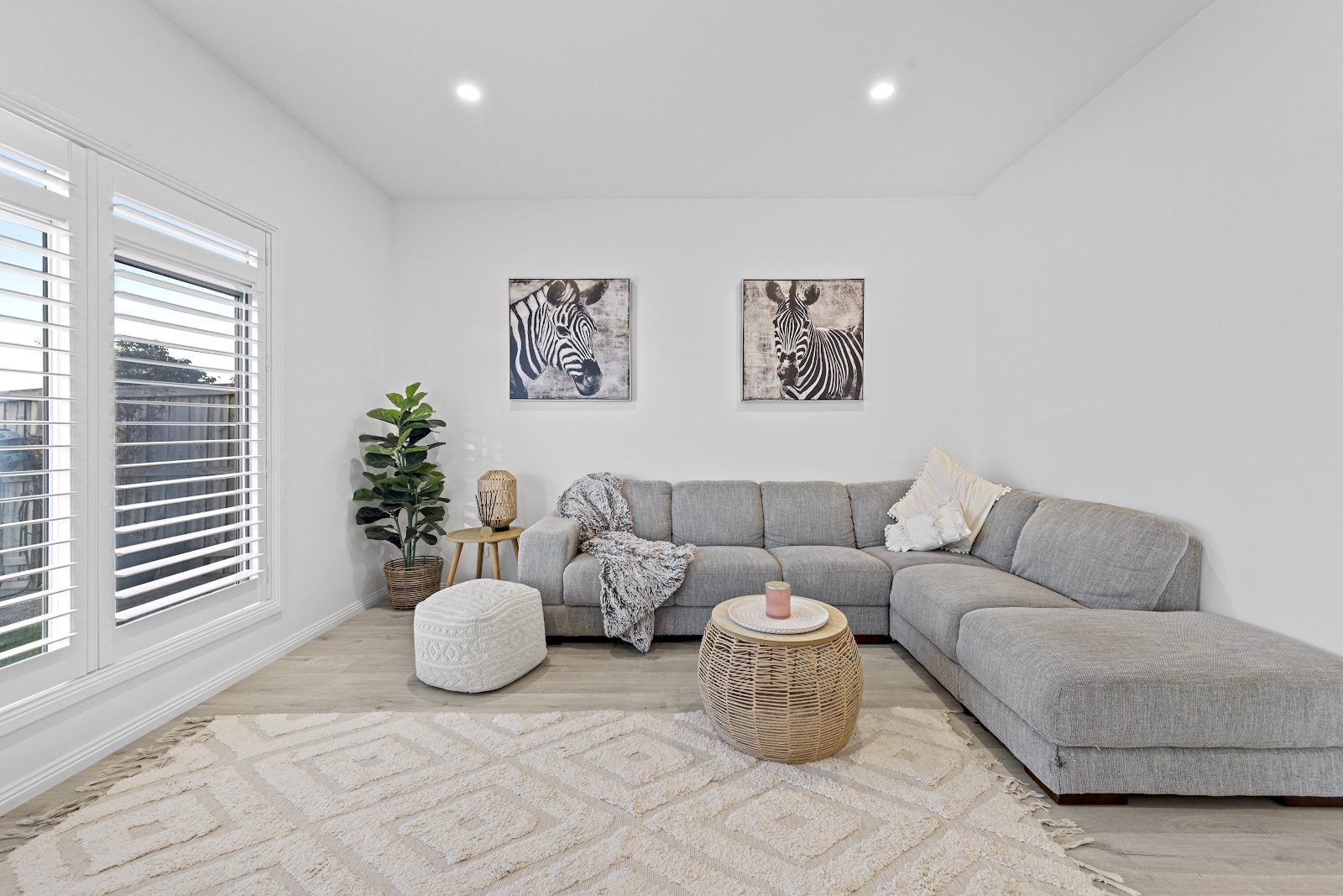 8 Sugarloaf Grove, Werribee, VIC 3030 - Image 5