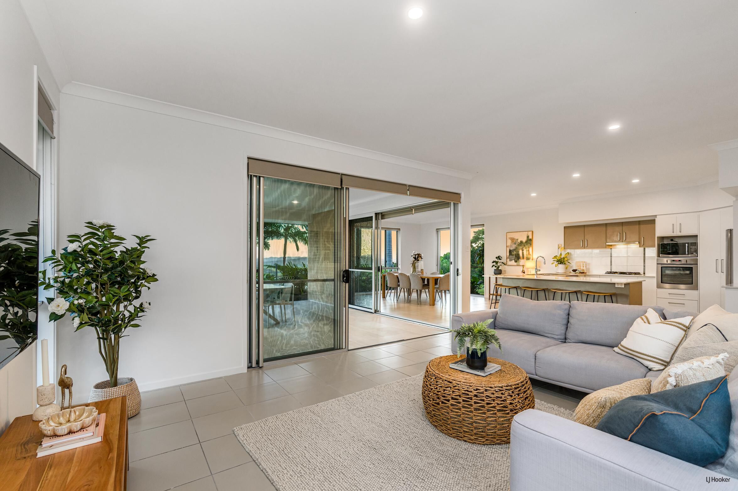 31 SUNNYCREST DRIVE, Terranora NSW 2486 - Image 3