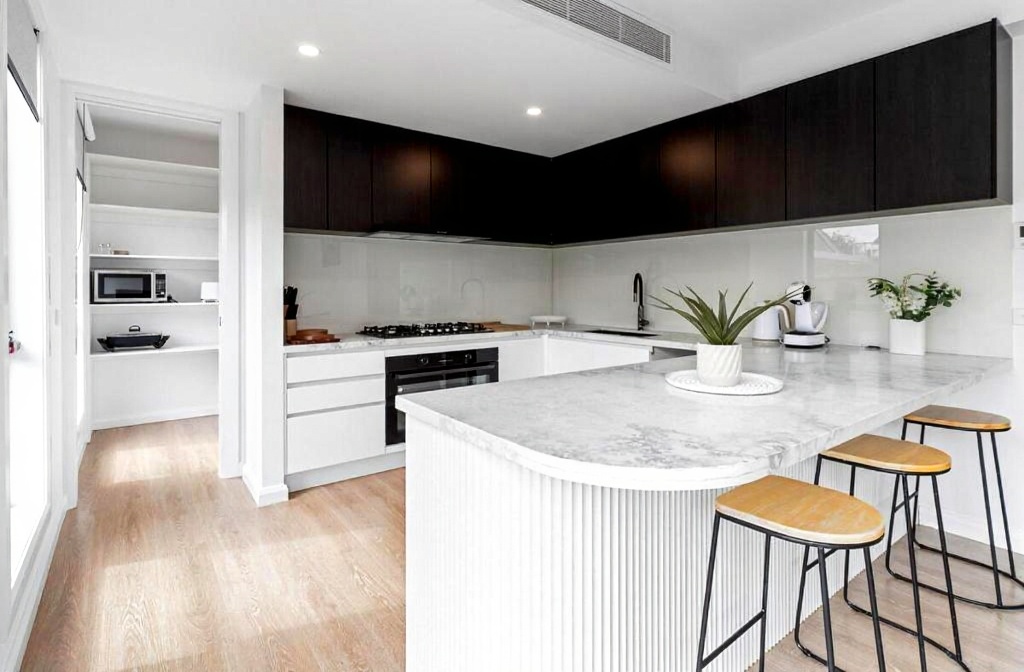 3/22 Alameda Avenue, Mornington, Vic, 3931 - Image 1