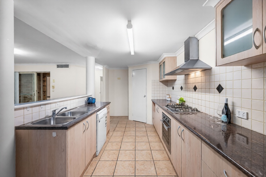 63 LAKESIDE DRIVE, Joondalup WA 6027 - Image 7
