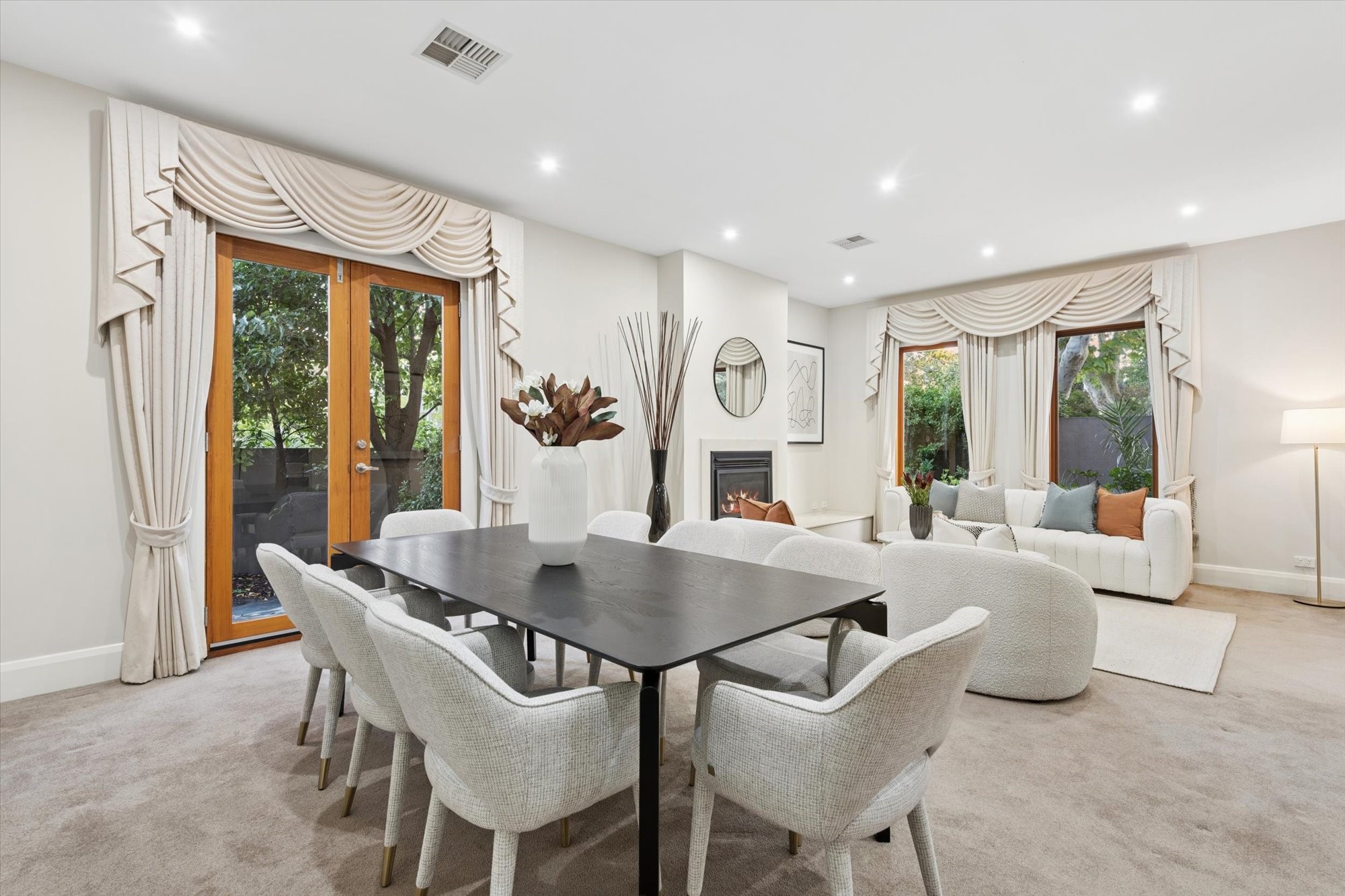 7 BRYSON AVENUE, Brighton VIC 3186 - Image 2