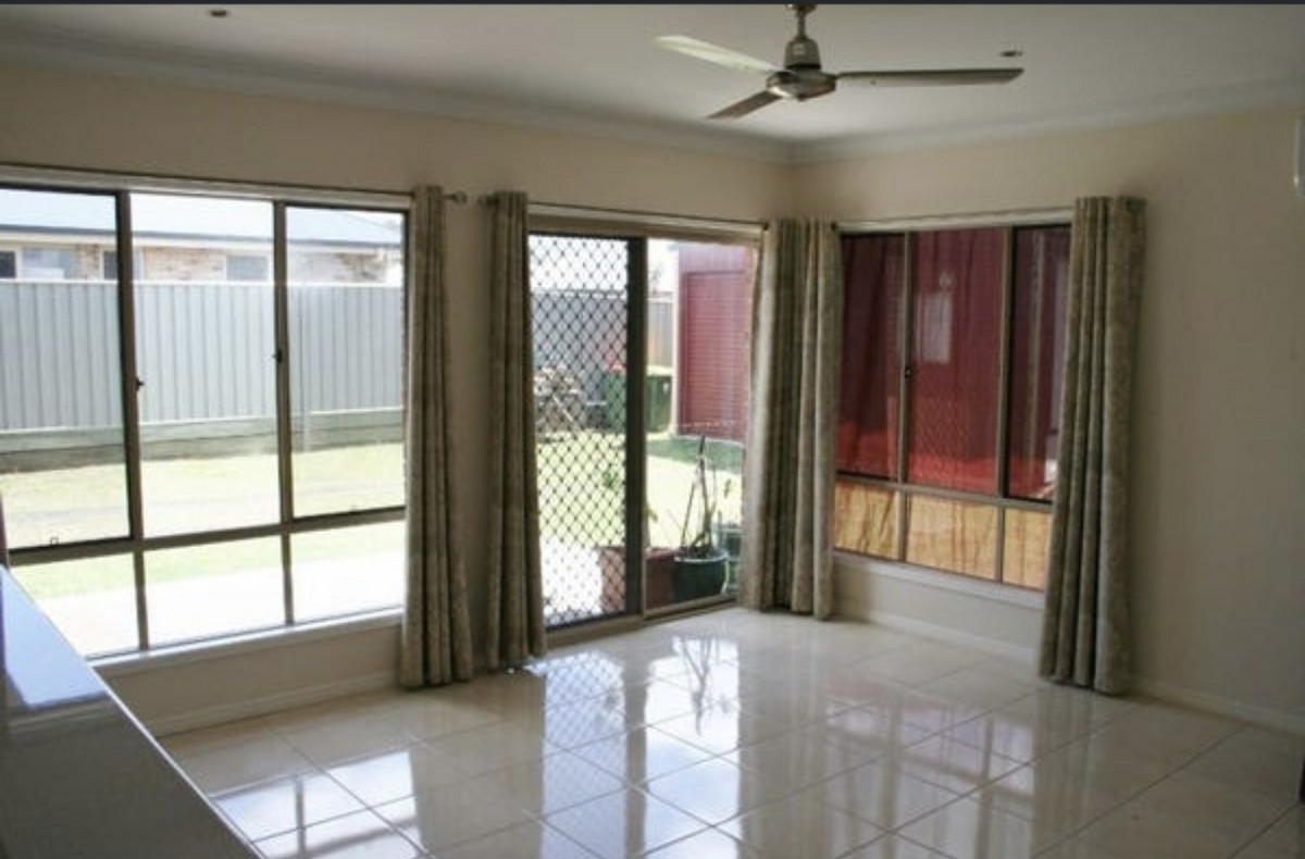 3-bedroom house at 49 BERGHOFER DRIVE, Oakey QLD 4401, Toowoomba, Queensland