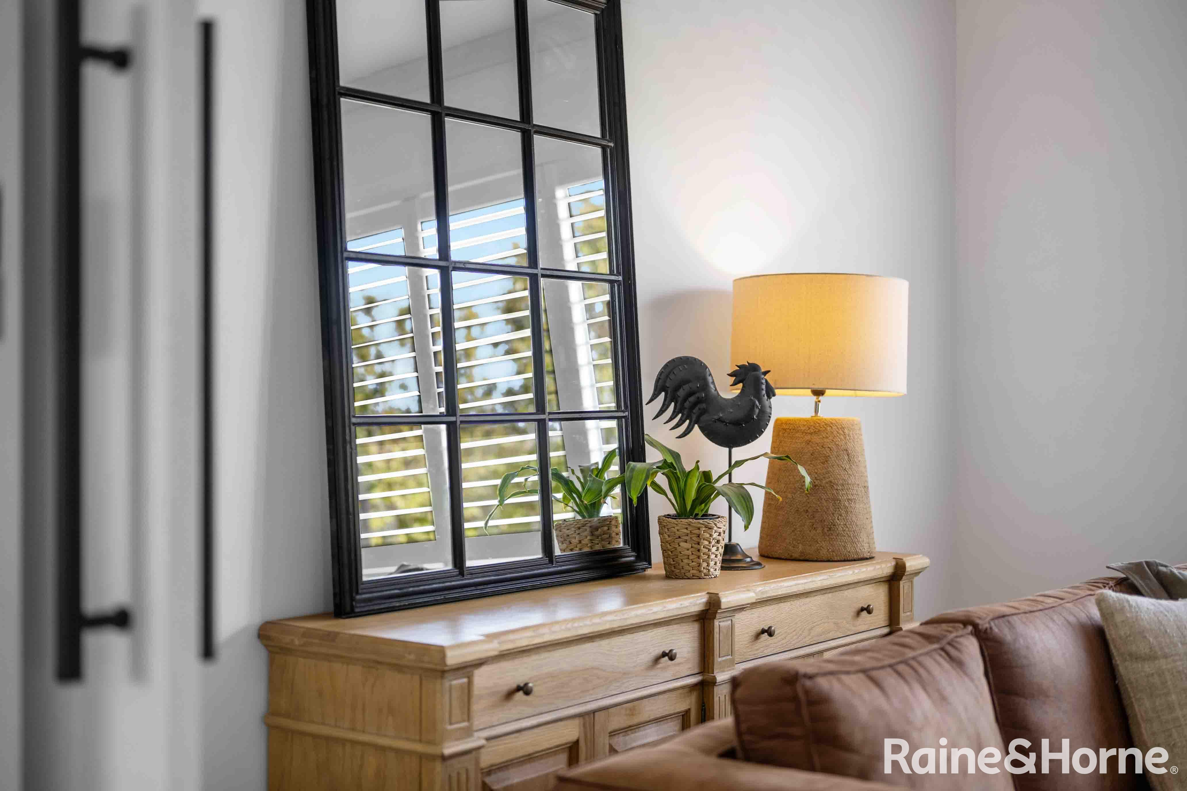 5-bedroom house at 511 Coolangatta Road, Far Meadow, NSW 2535, Shoalhaven, New South Wales