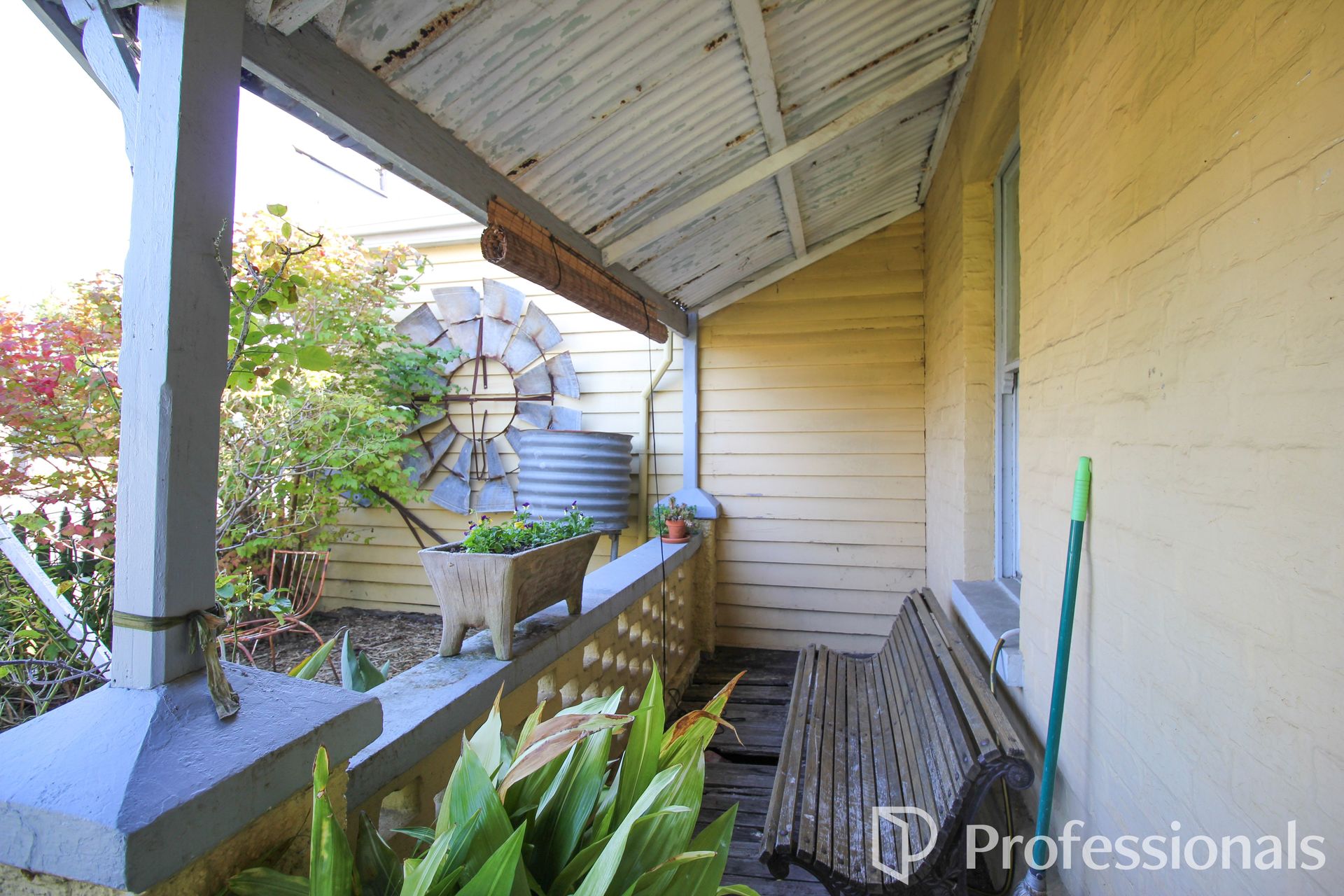 129 Commercial Road, Yarram, VIC 3971 - Image 10