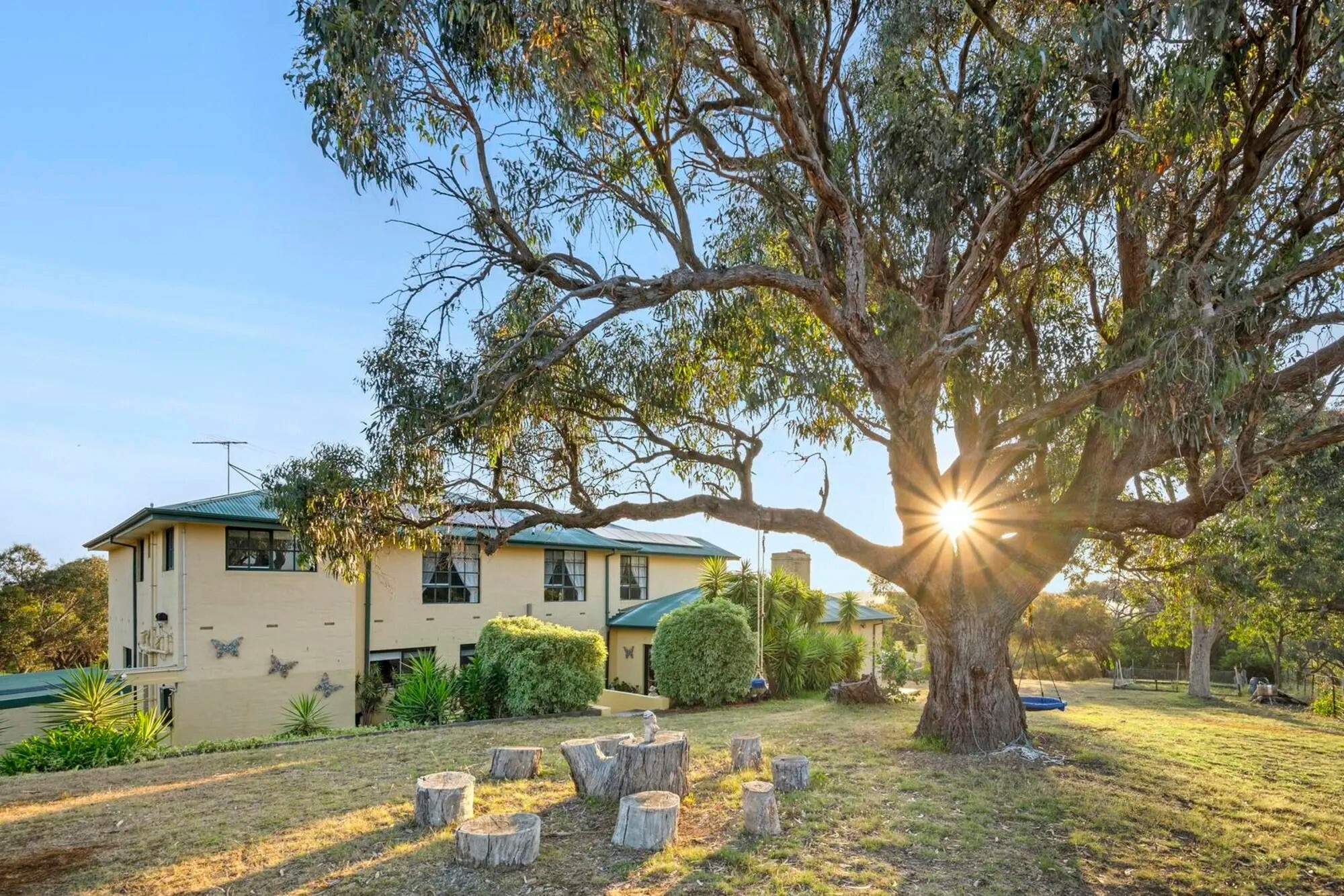 8-bedroom house at 221 GRANTS ROAD, Eden Park VIC 3757, Whittlesea, Victoria