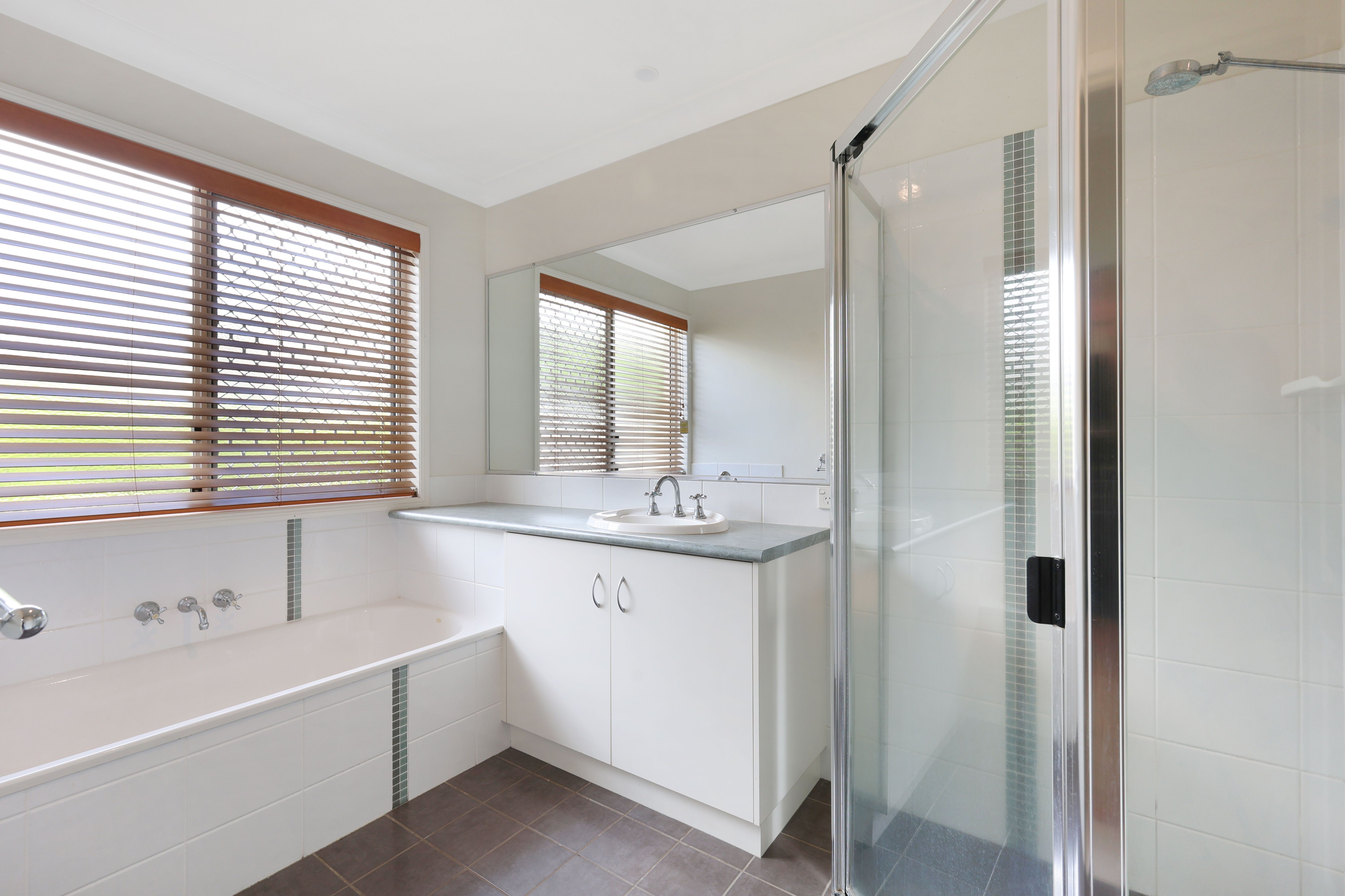 2/3 Jewell Street, Centenary Heights, Qld, 4350 - Image 8