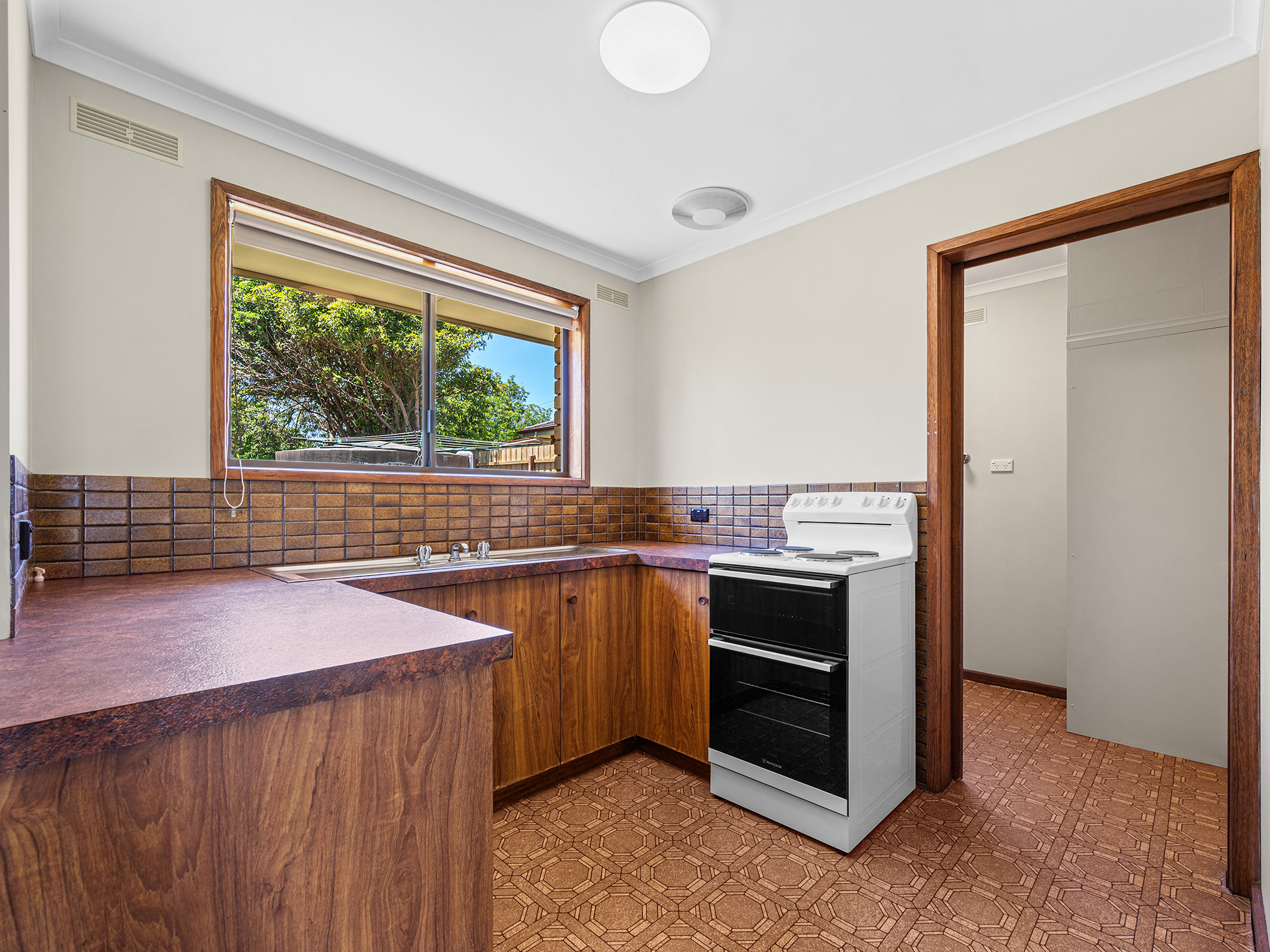2-bedroom unit at 18 ANZAC AVENUE, Koroit VIC 3282, Moyne, Victoria