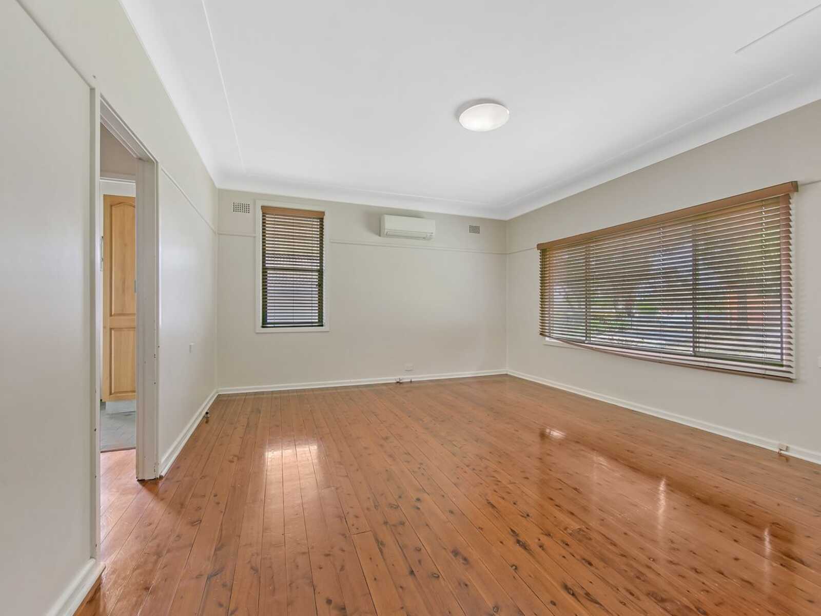7 Hathaway Road, Lalor Park, NSW 2147 - Image 3