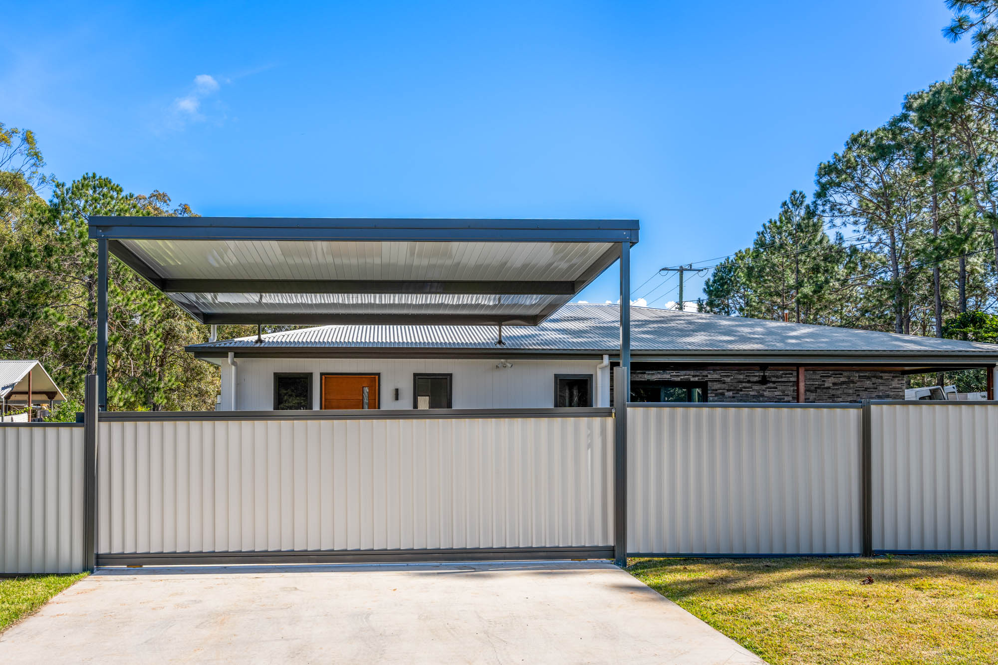 3-bedroom house at 3 Crocus Street, Russell Island, QLD 4184, Redland, Queensland