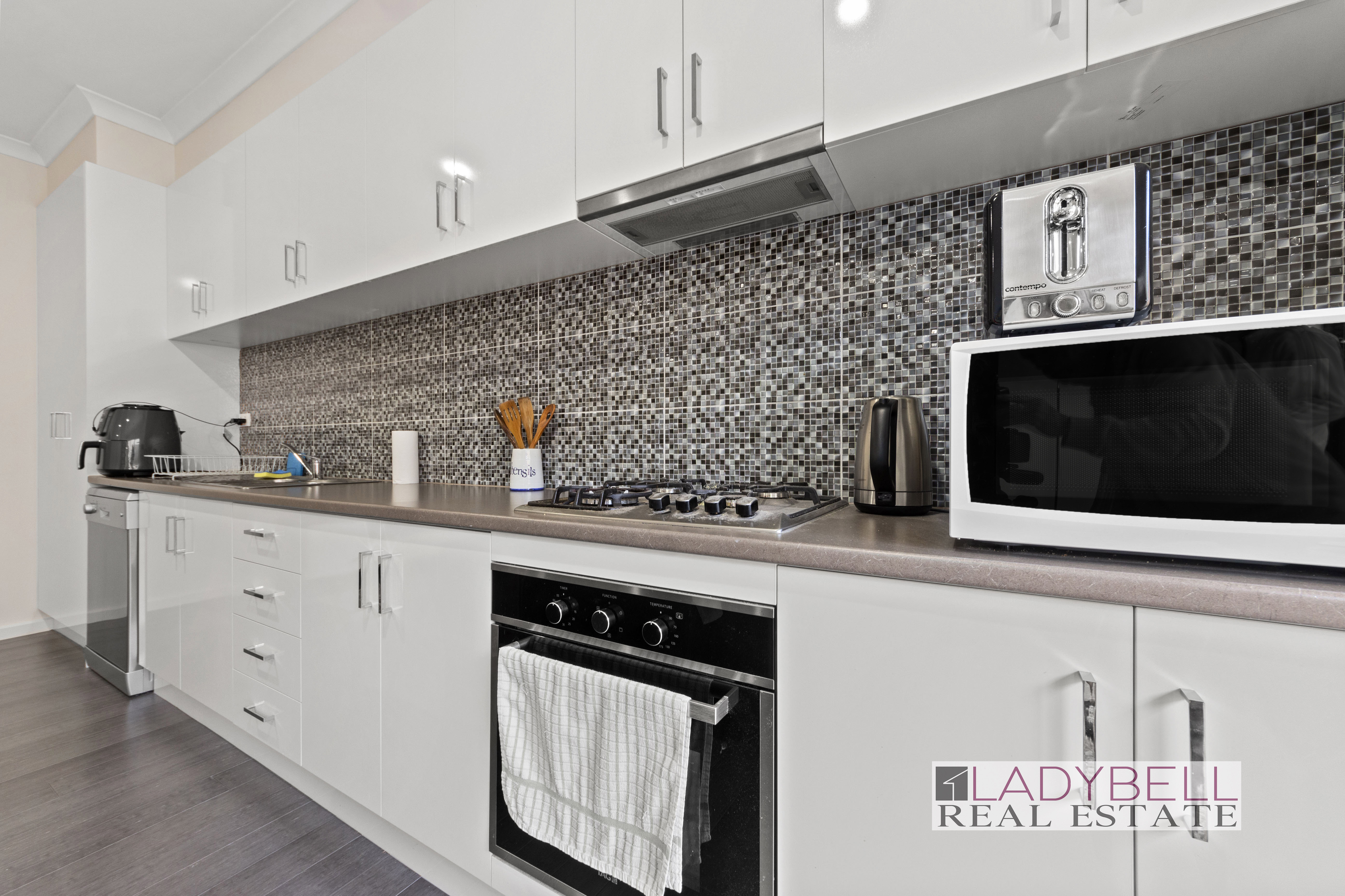 2-bedroom unit at 3/11 Navy Street, Tarneit, VIC 3029, Wyndham, Victoria