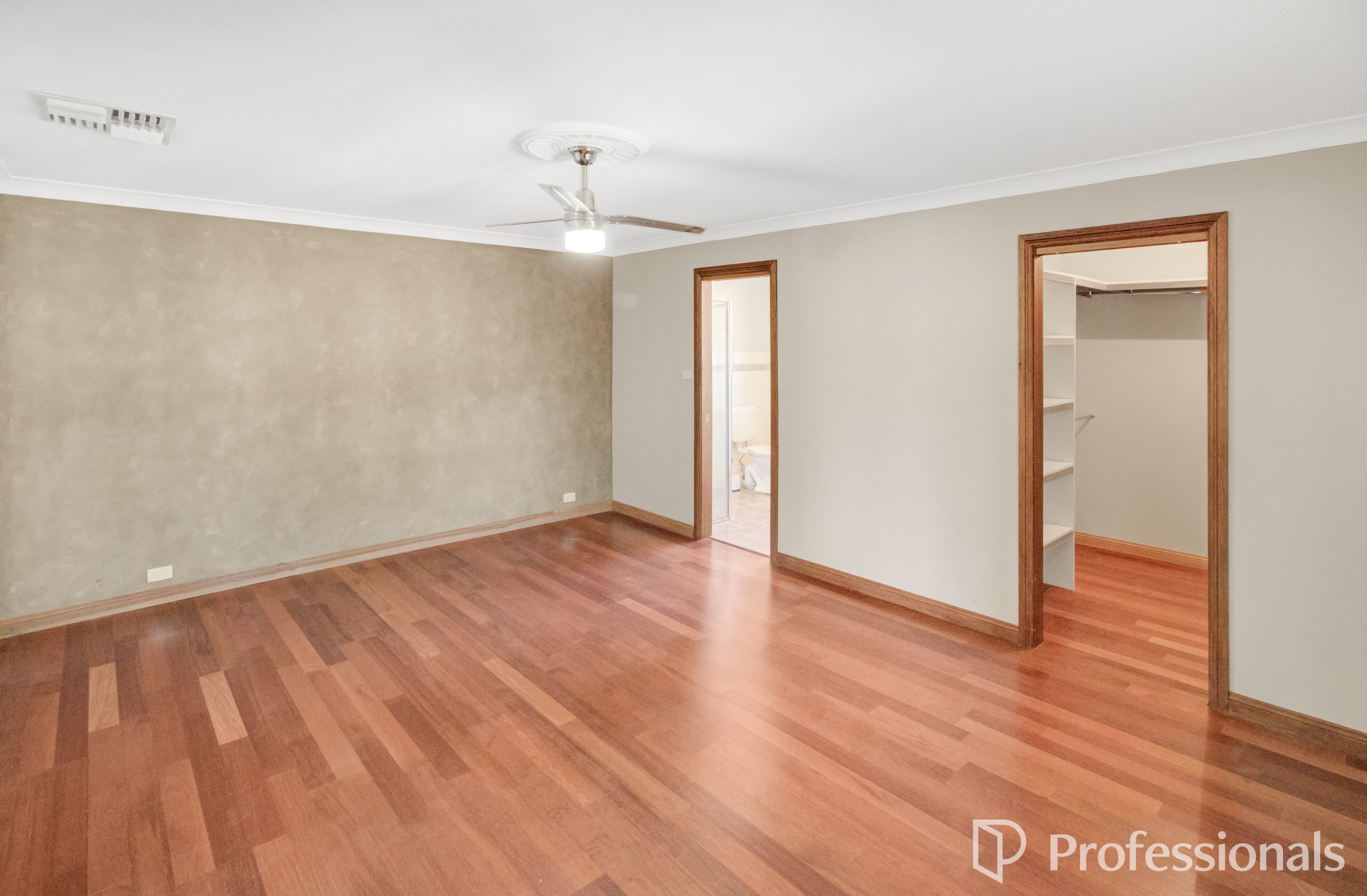 4-bedroom house at 14 Eaton Street, Ashmont, NSW 2650, Wagga Wagga, New South Wales
