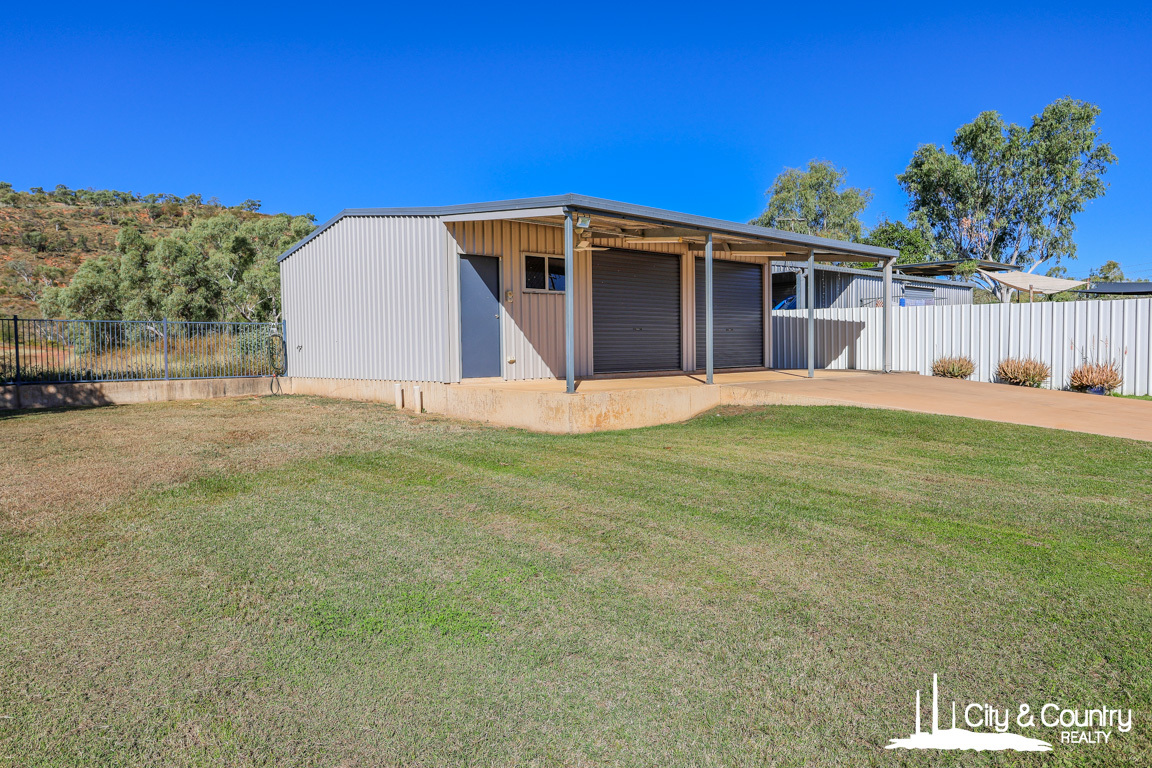 69 Darling Crescent, Sunset, QLD 4825 - Image 2