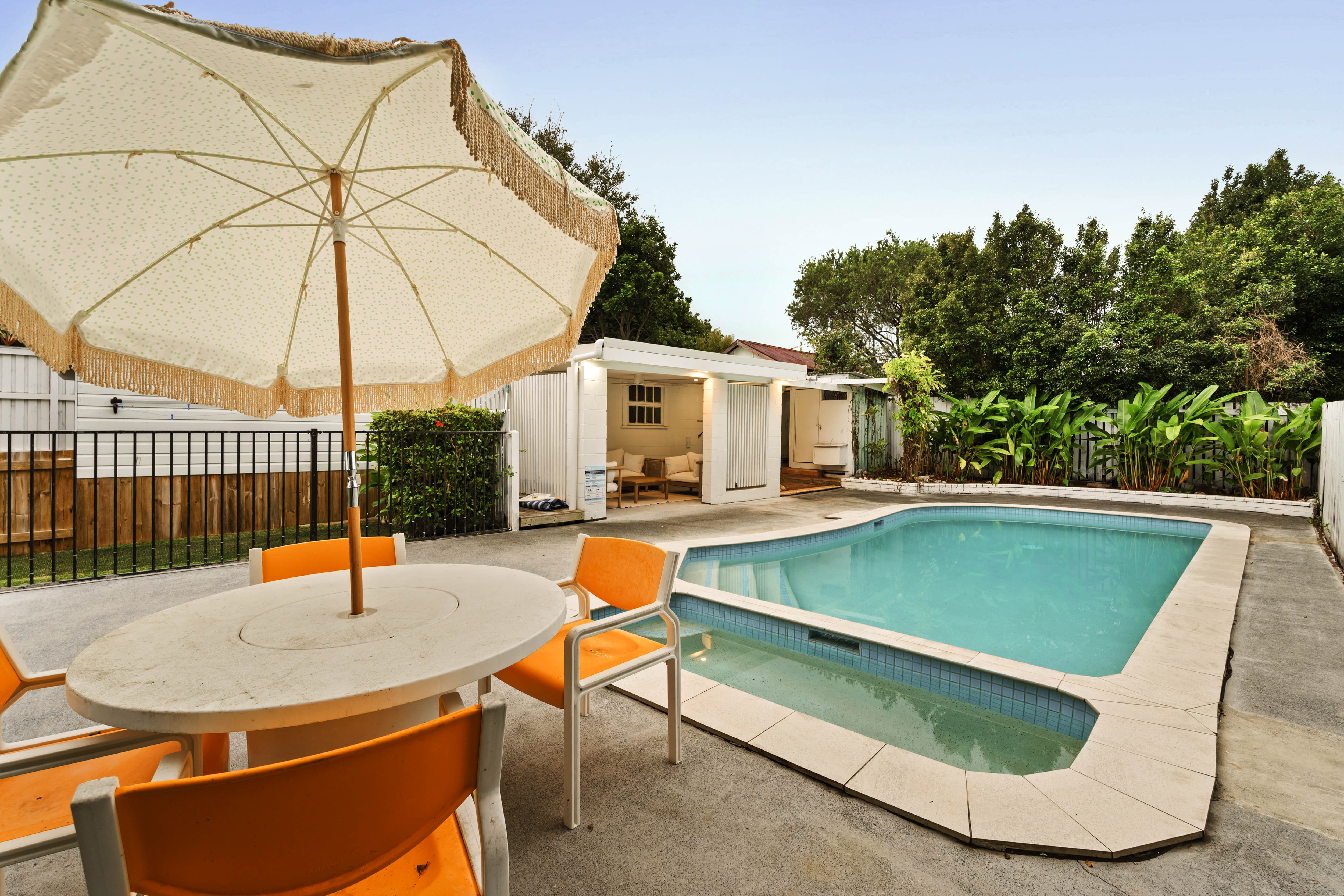 32 Arundal Street, Brighton, QLD 4017 - Image 5