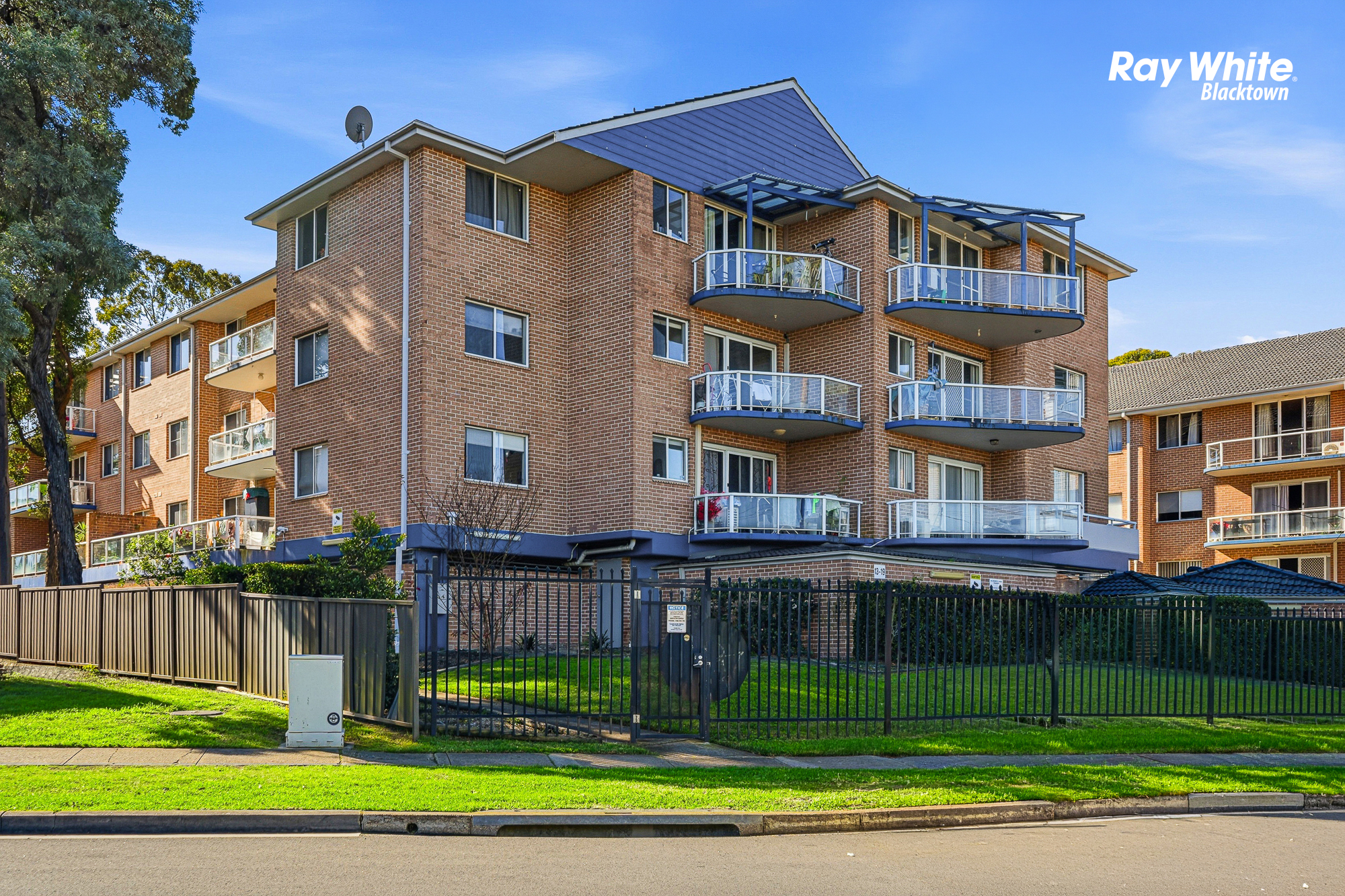 12/13-19 Devitt Street, Blacktown, NSW 2148 - Image 2