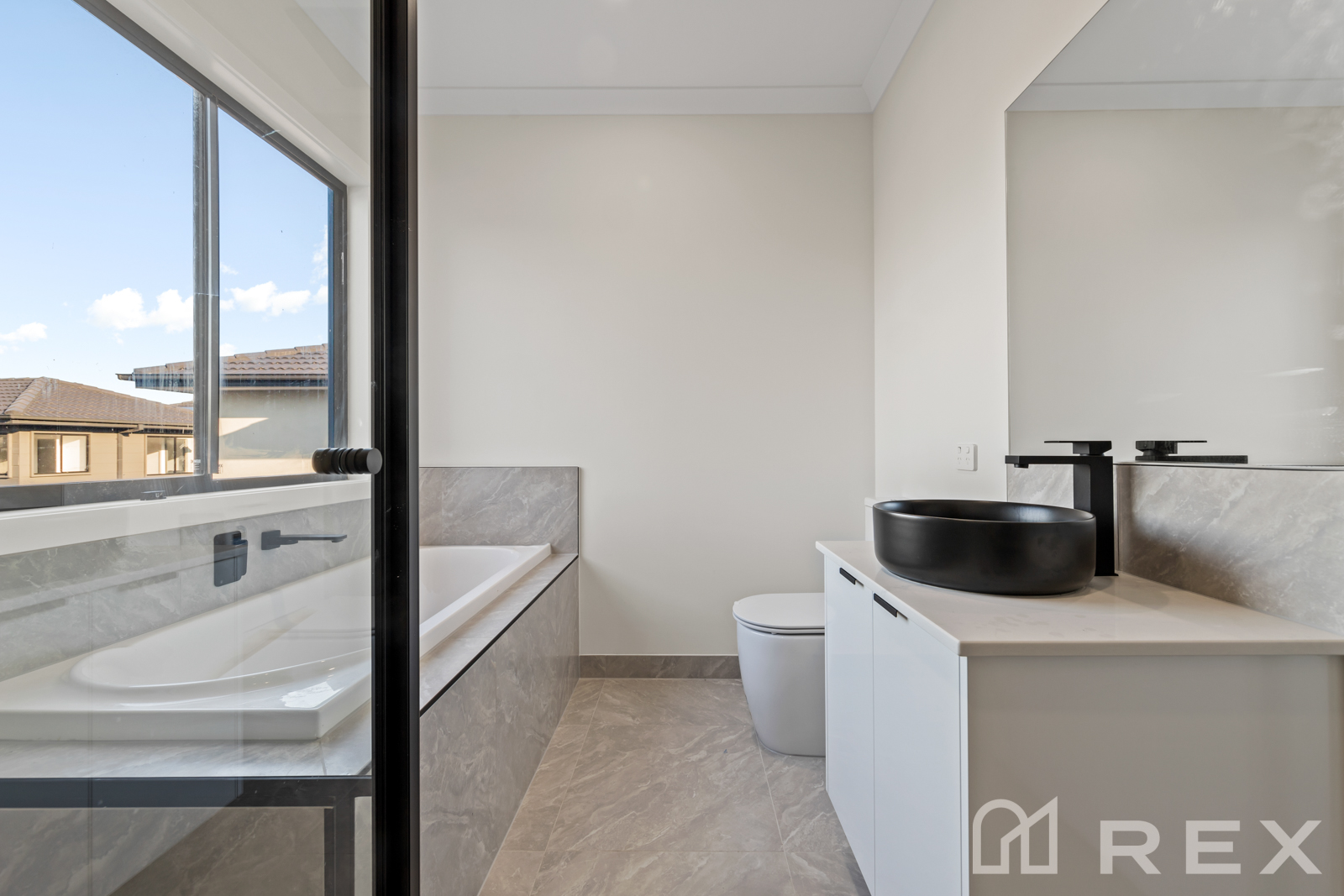 18 Bawar Place, Hallam, Vic, 3803 - Image 6
