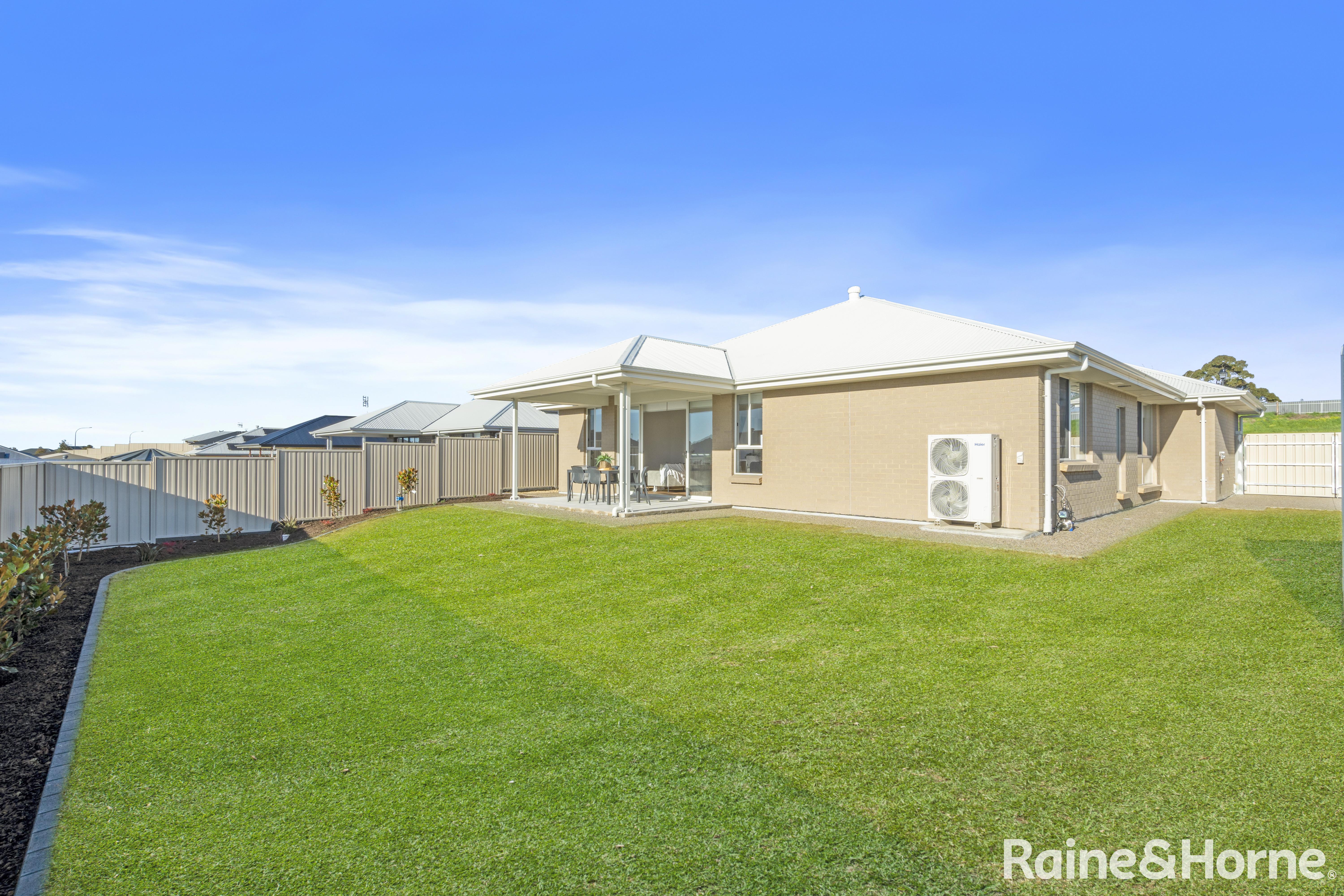 4-bedroom house at 8 Badcoe Crescent, Strathalbyn, SA 5255, Alexandrina, South Australia