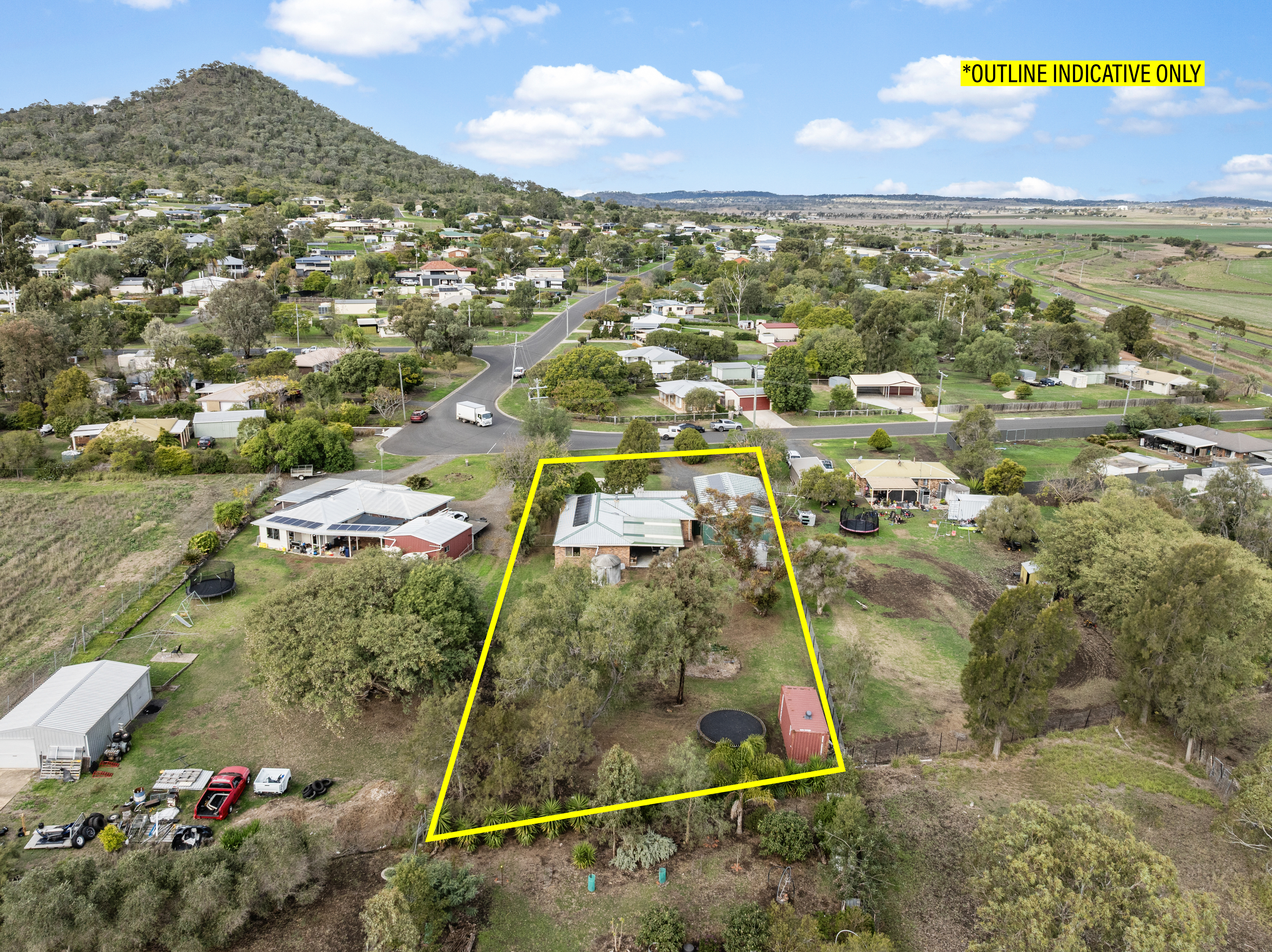 4-bedroom house at 6 Catherine Crescent, Kingsthorpe QLD 4400, Toowoomba, Queensland