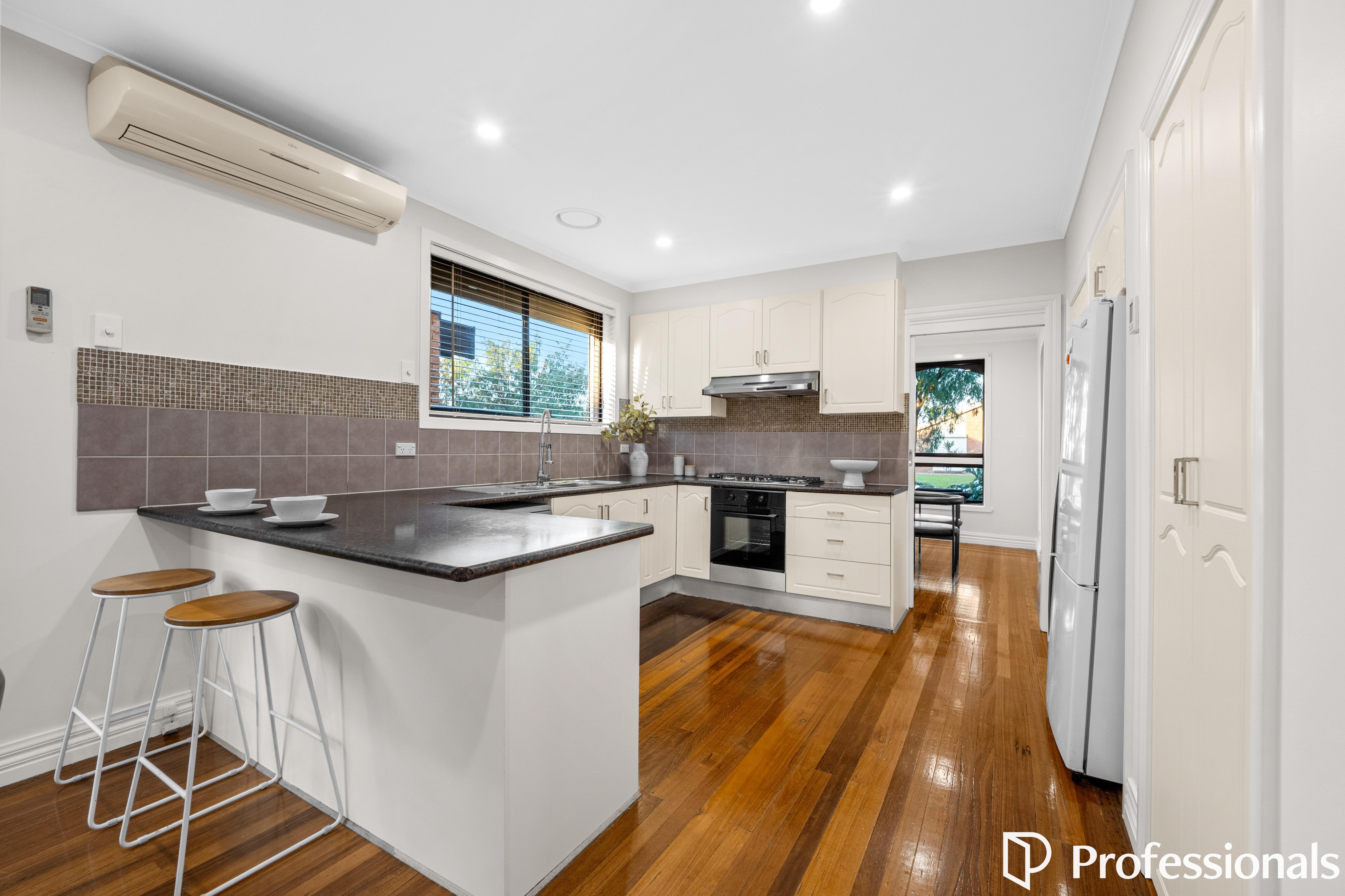 5 GERMAIN COURT, Keilor Downs VIC 3038 - Image 8