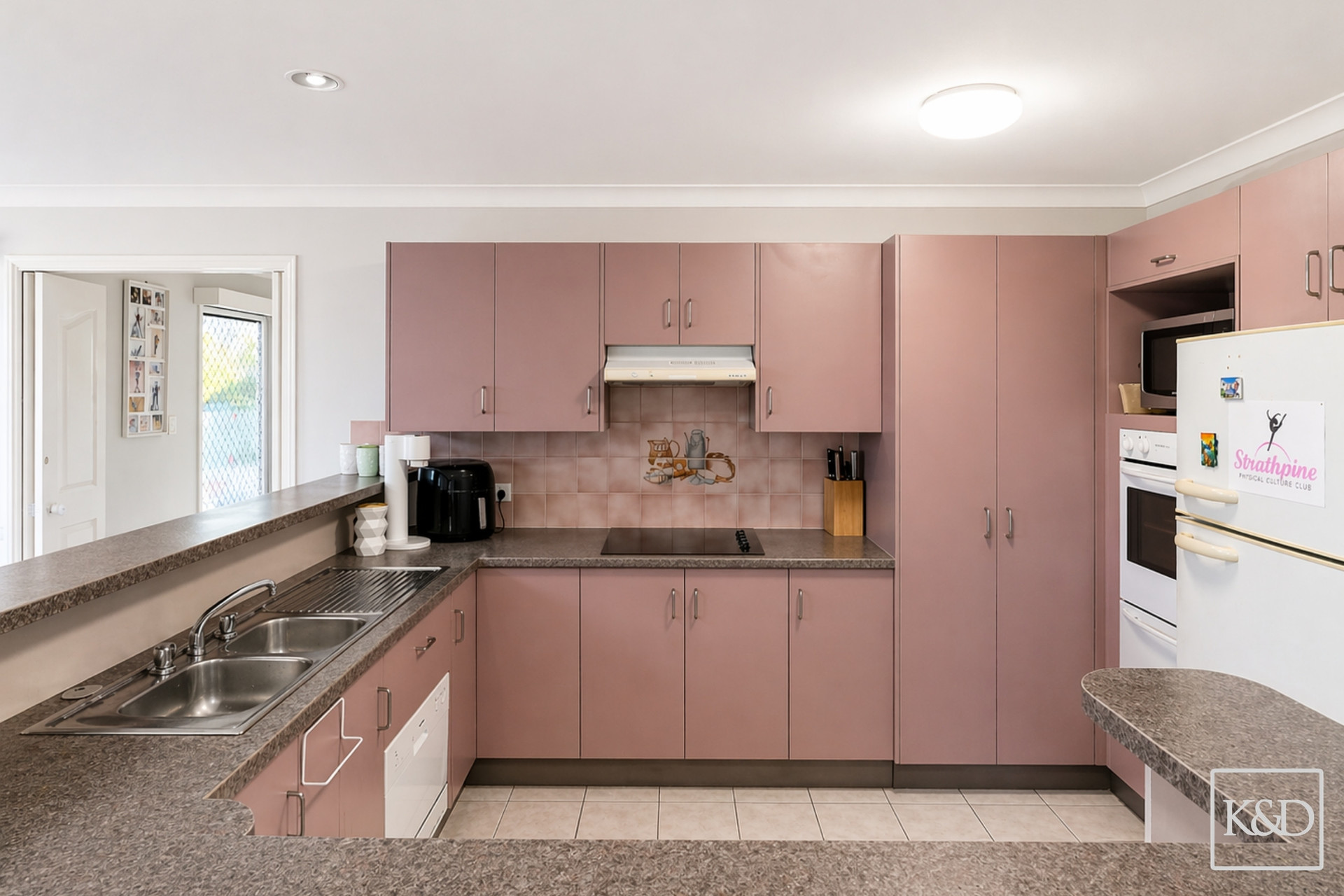 8 JASMIN DRIVE, Bongaree QLD 4507 - Image 9