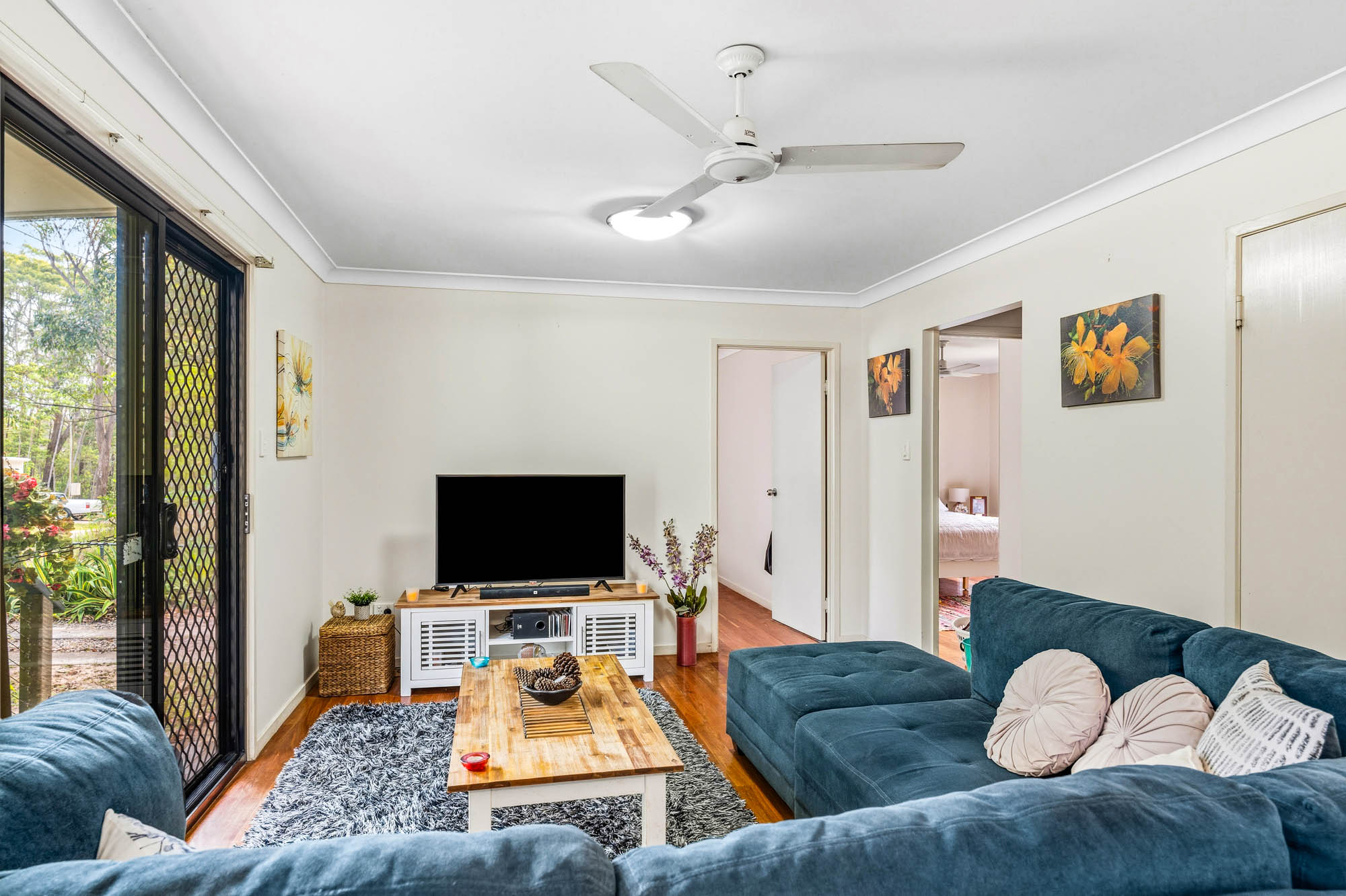 17 Cook Avenue, Russell Island, QLD 4184 - Image 7