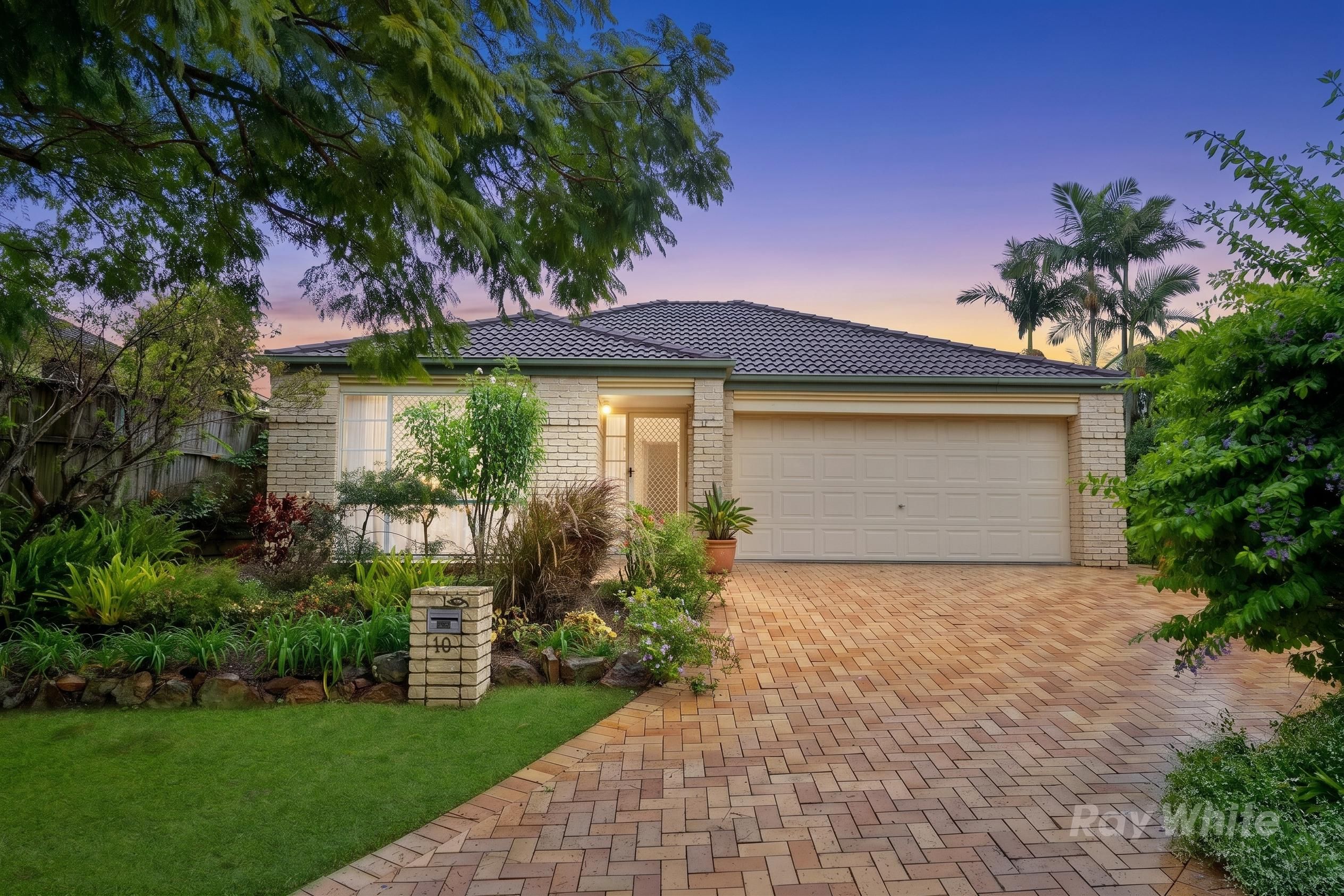 10 KIEWA PLACE, Kuraby QLD 4112 - Image 1
