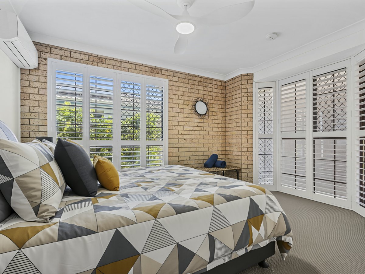 4-bedroom house at 4 Dylan Court, Sandstone Point, QLD 4511, Moreton Bay, Queensland