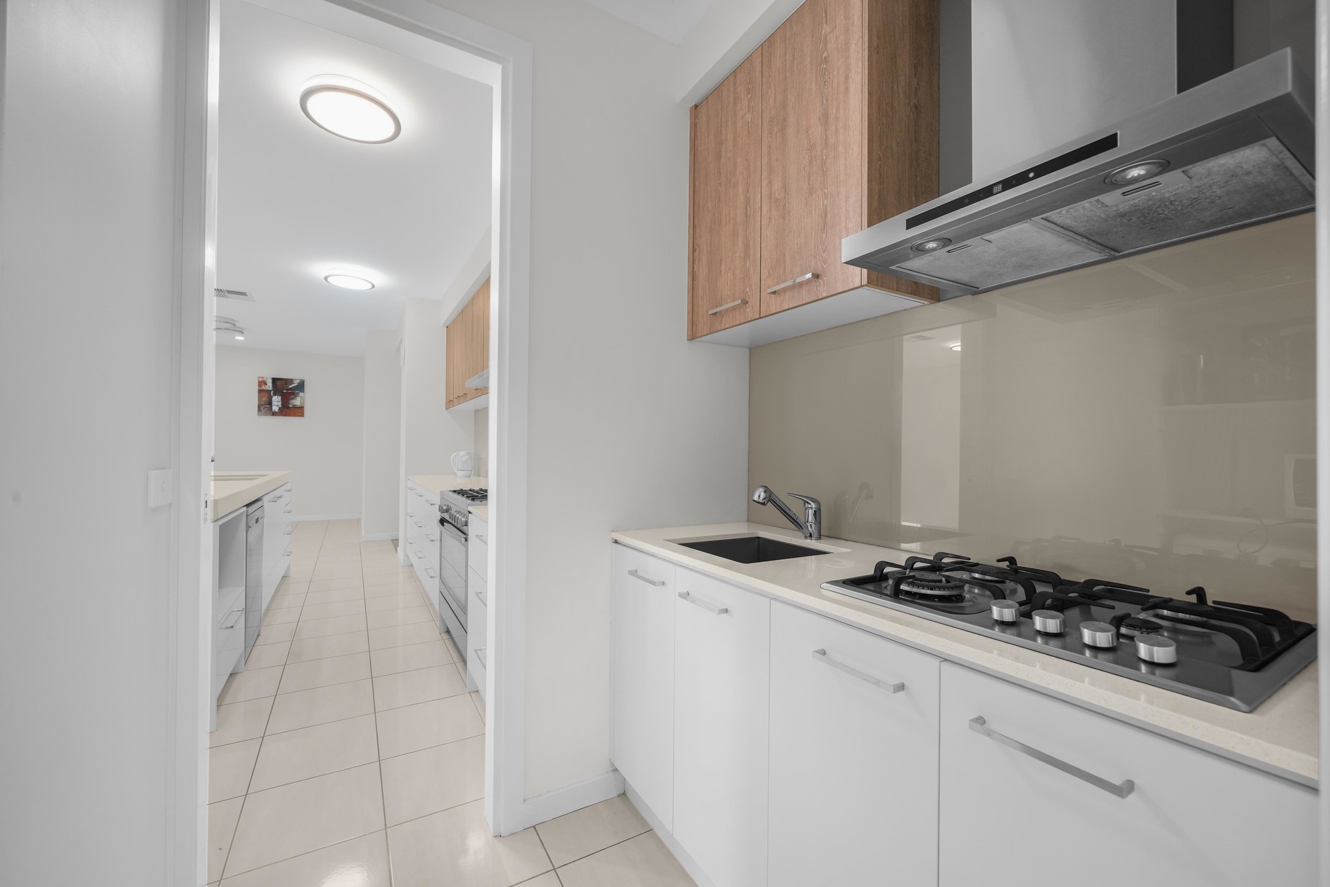 35 PARAMOUNT BOULEVARD, Wyndham Vale VIC 3024 - Image 7