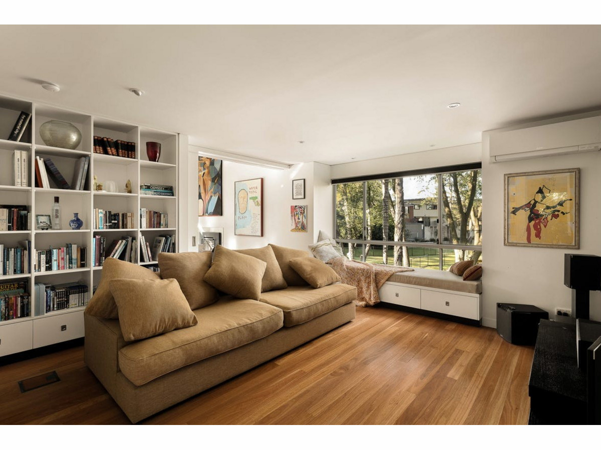 102a Rome Street South, Yeronga, Qld, 4104 - Image 6